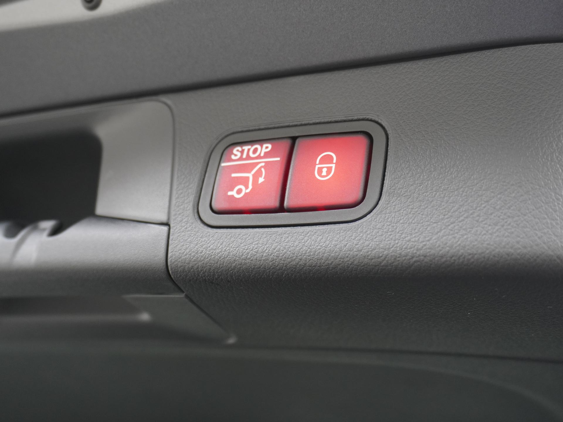 Mercedes-Benz B-Klasse 250 e Business Solution AMG 15