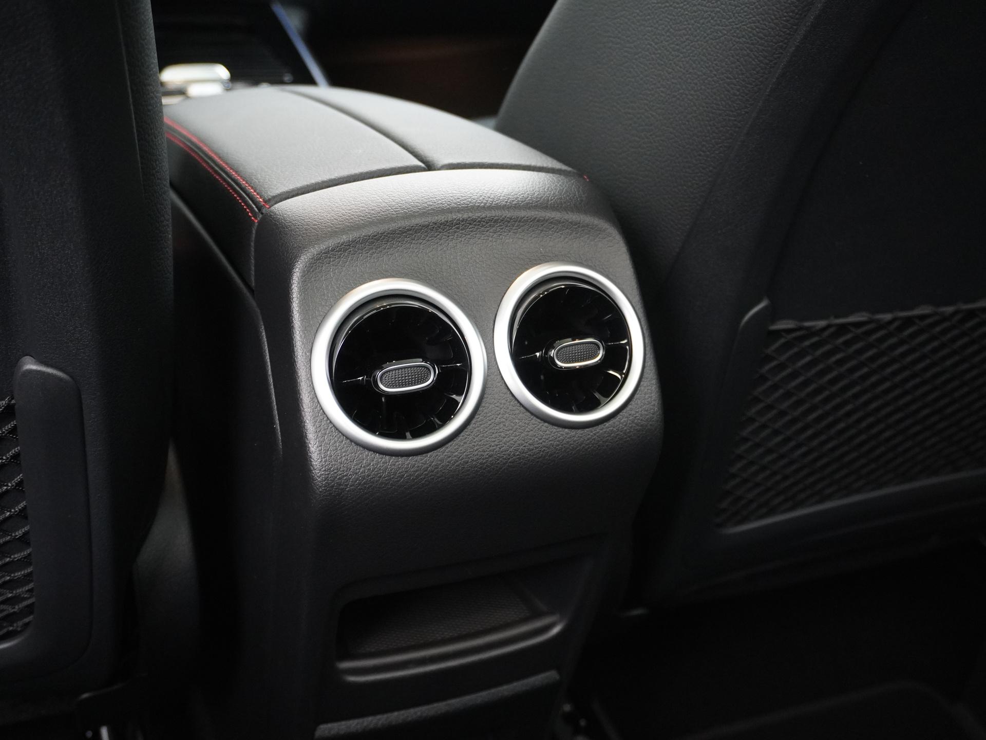 Mercedes-Benz B-Klasse 250 e Business Solution AMG 26