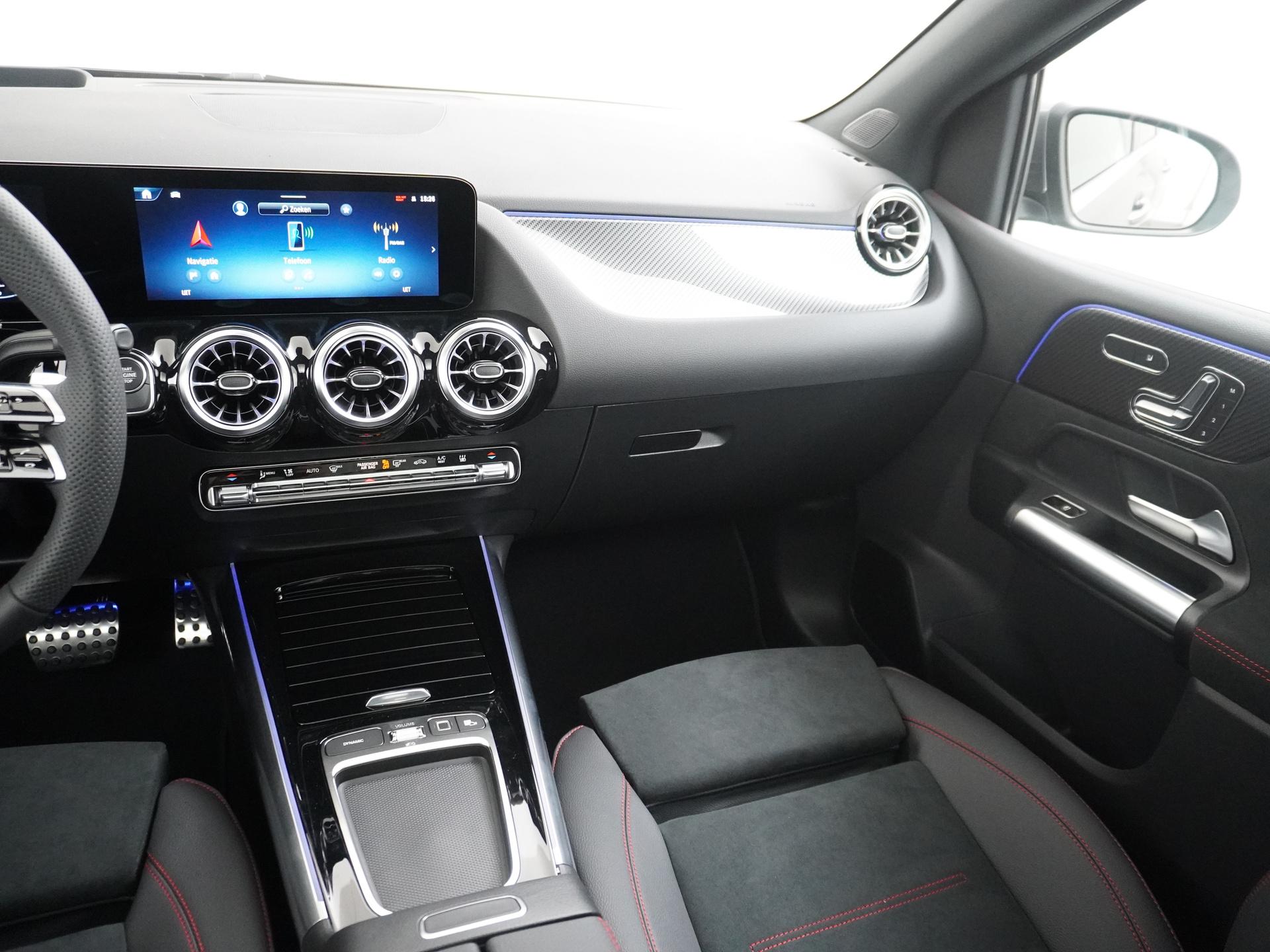 Mercedes-Benz B-Klasse 250 e Business Solution AMG 29