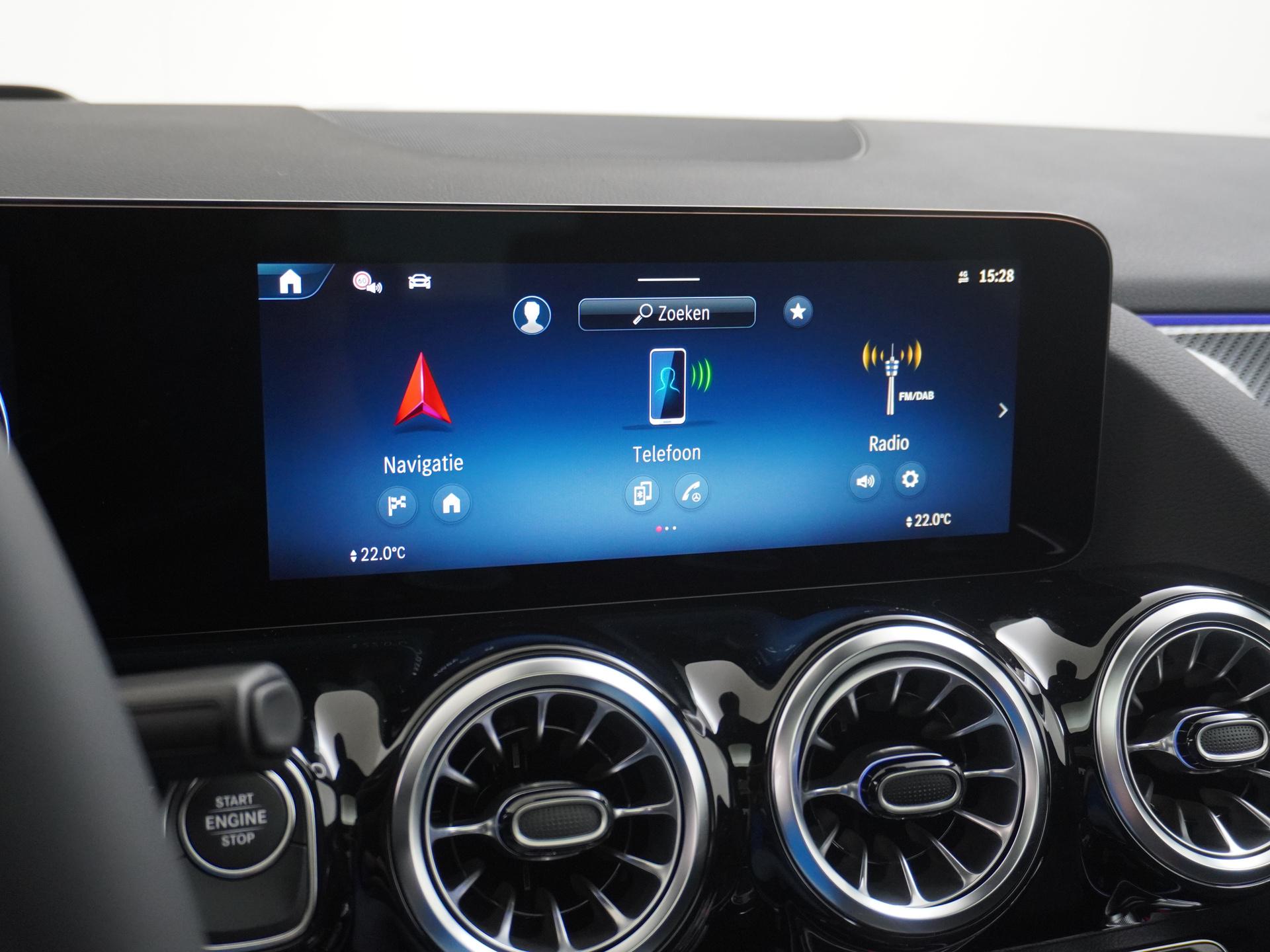 Mercedes-Benz B-Klasse 250 e Business Solution AMG 38