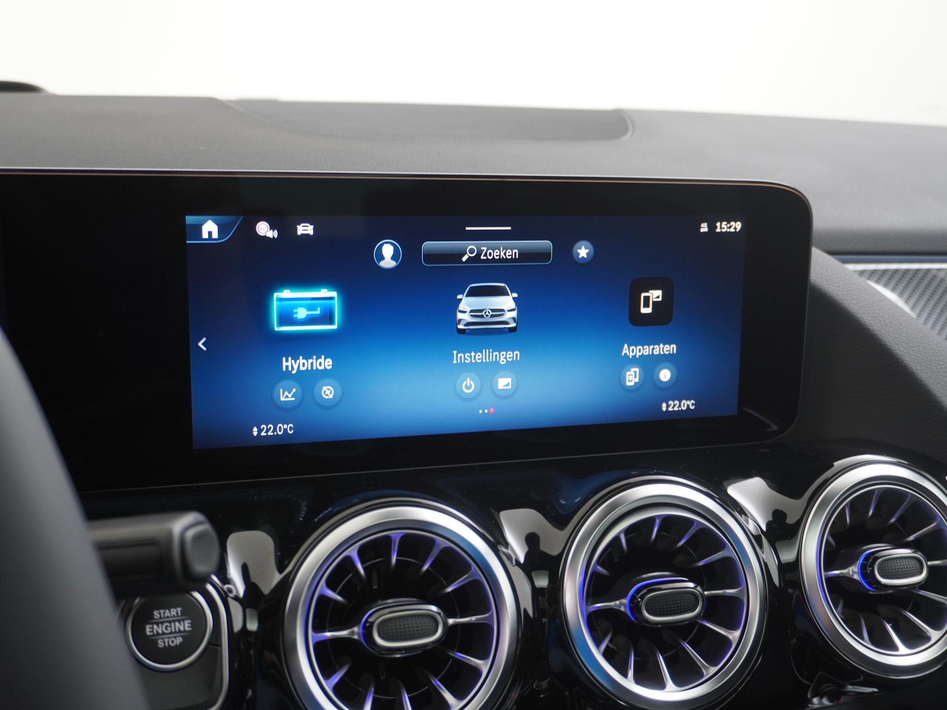 Mercedes-Benz B-Klasse 250 e Business Solution AMG 40