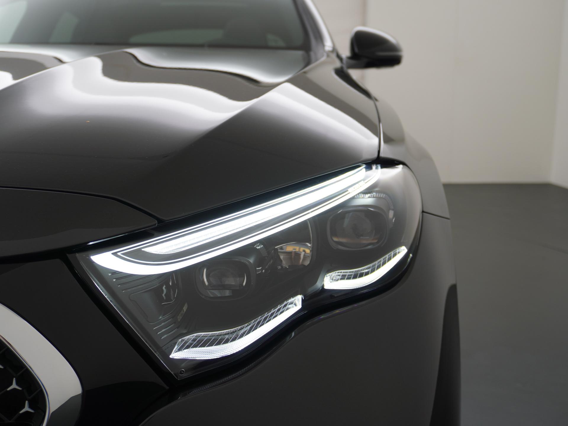 Mercedes-Benz E-Klasse 300 e Sport Edition 17