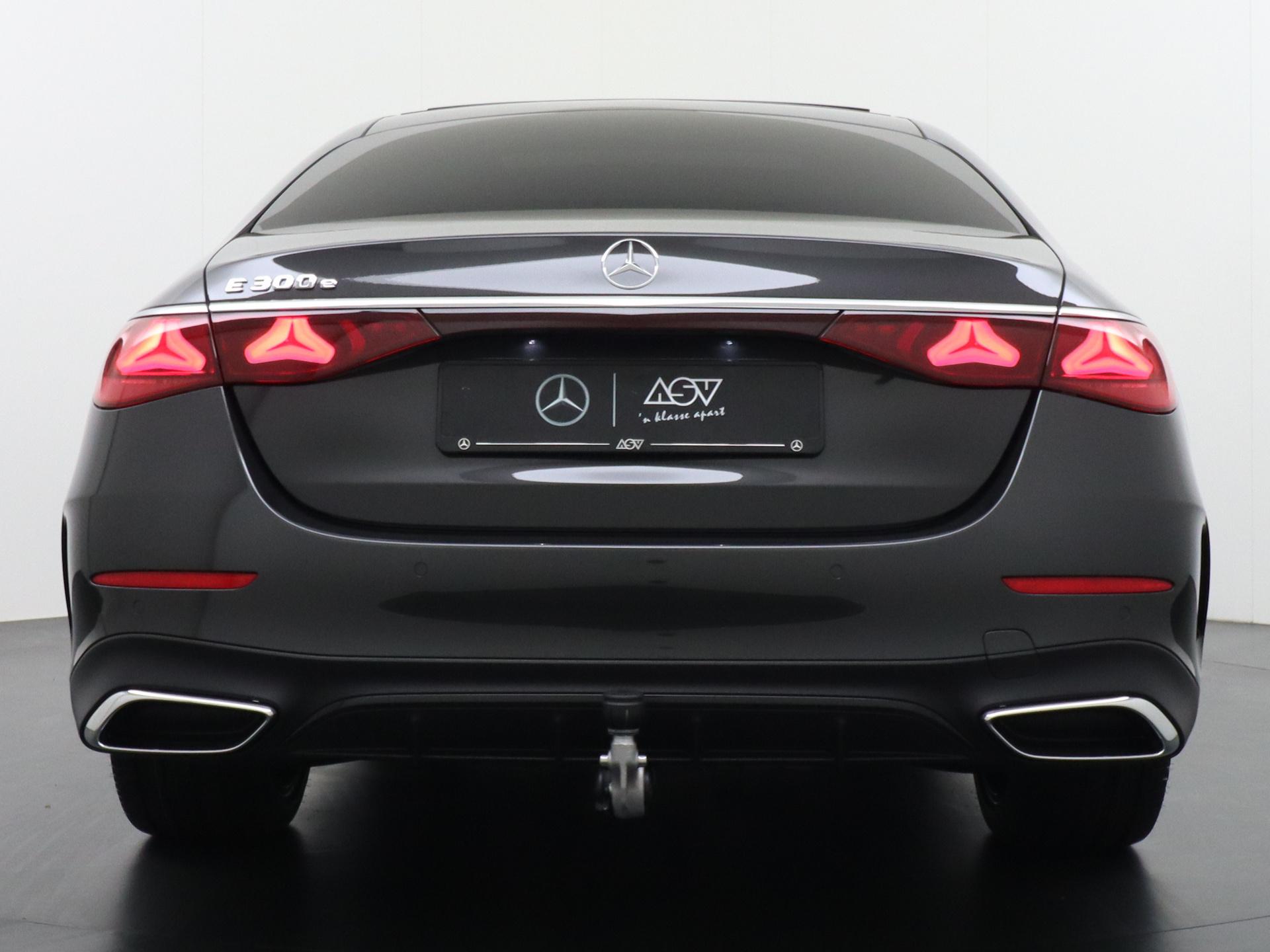 Mercedes-Benz E-Klasse 300 e Sport Edition 3