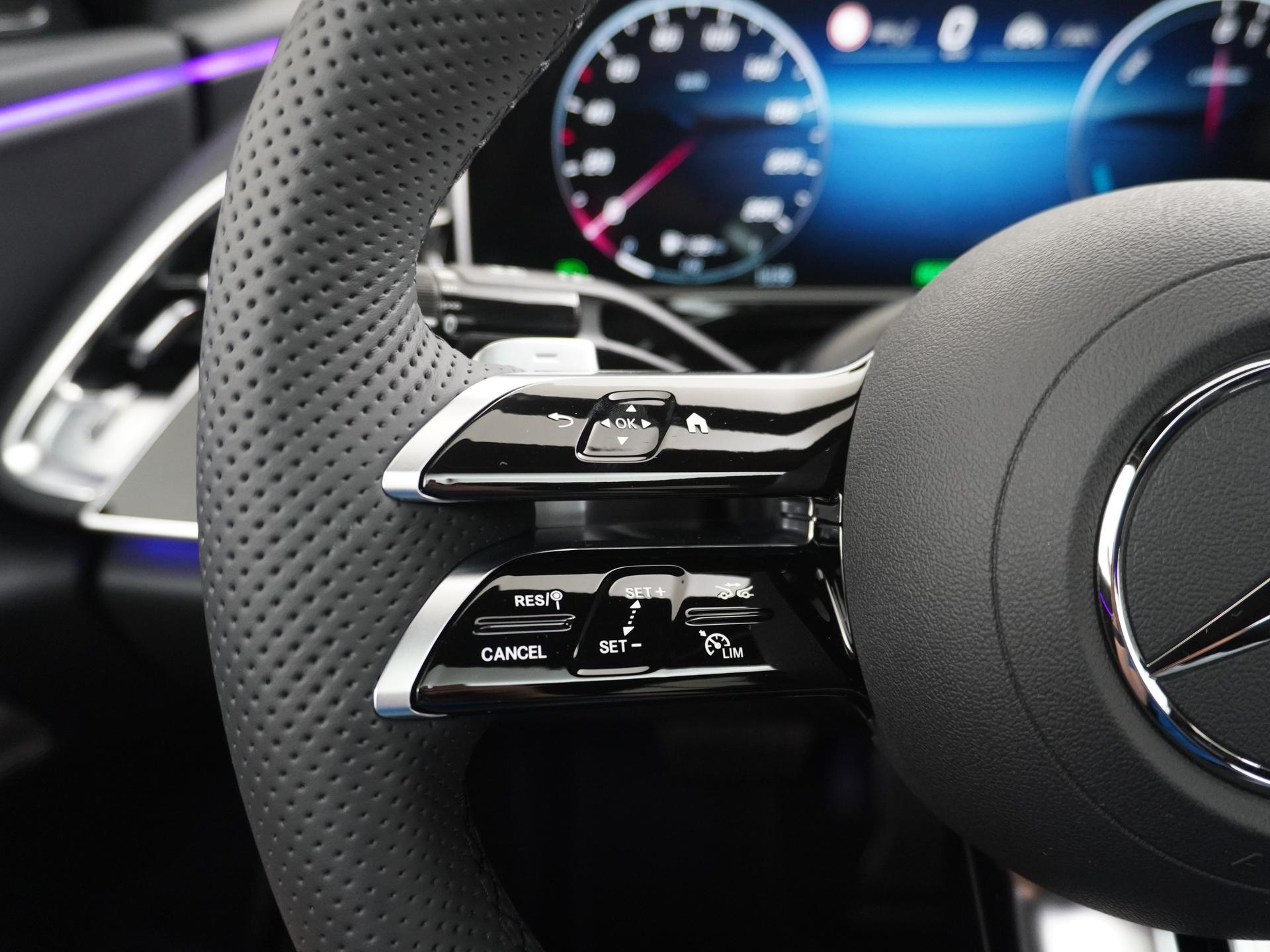 Mercedes-Benz E-Klasse 300 e Sport Edition 32