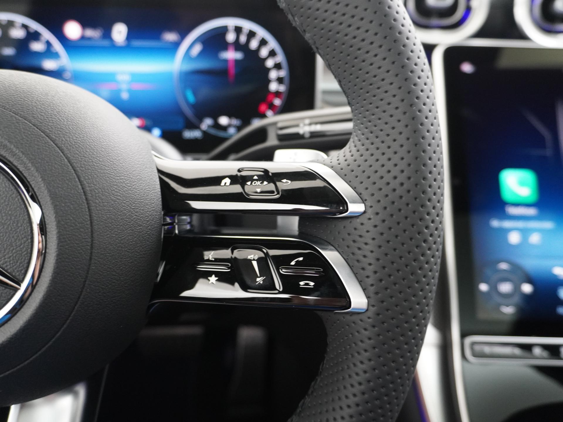 Mercedes-Benz GLC 300e 4MATIC Sport Edition 34