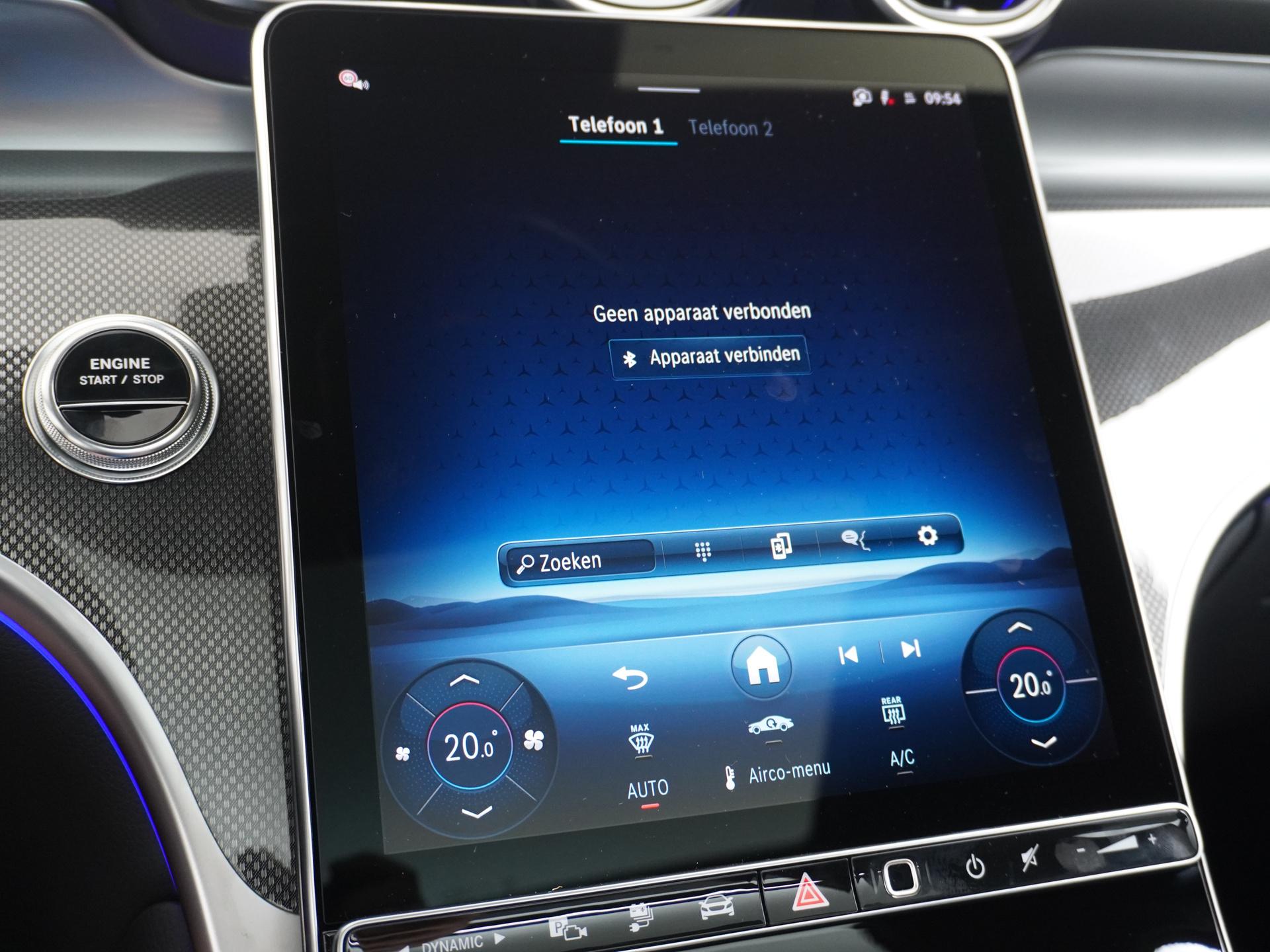 Mercedes-Benz GLC 300e 4MATIC Sport Edition 42