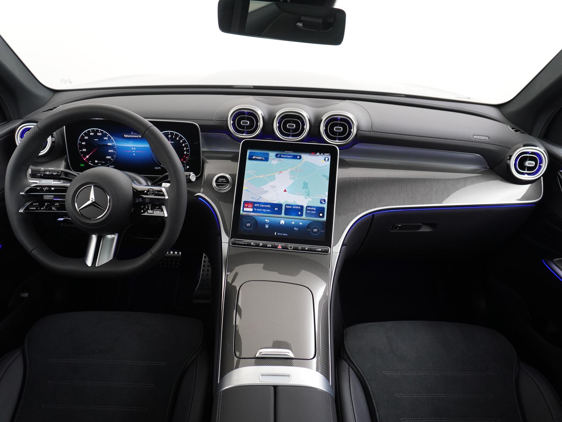 Mercedes-Benz GLC 300e 4MATIC Sport Edition 27