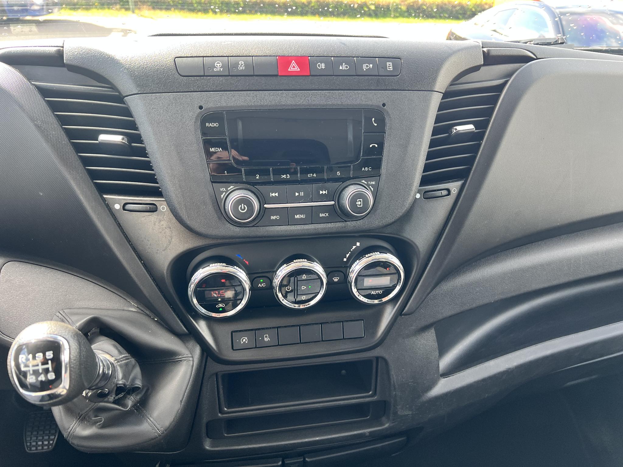 Iveco Daily 35S16V 2.3 410 H2 12