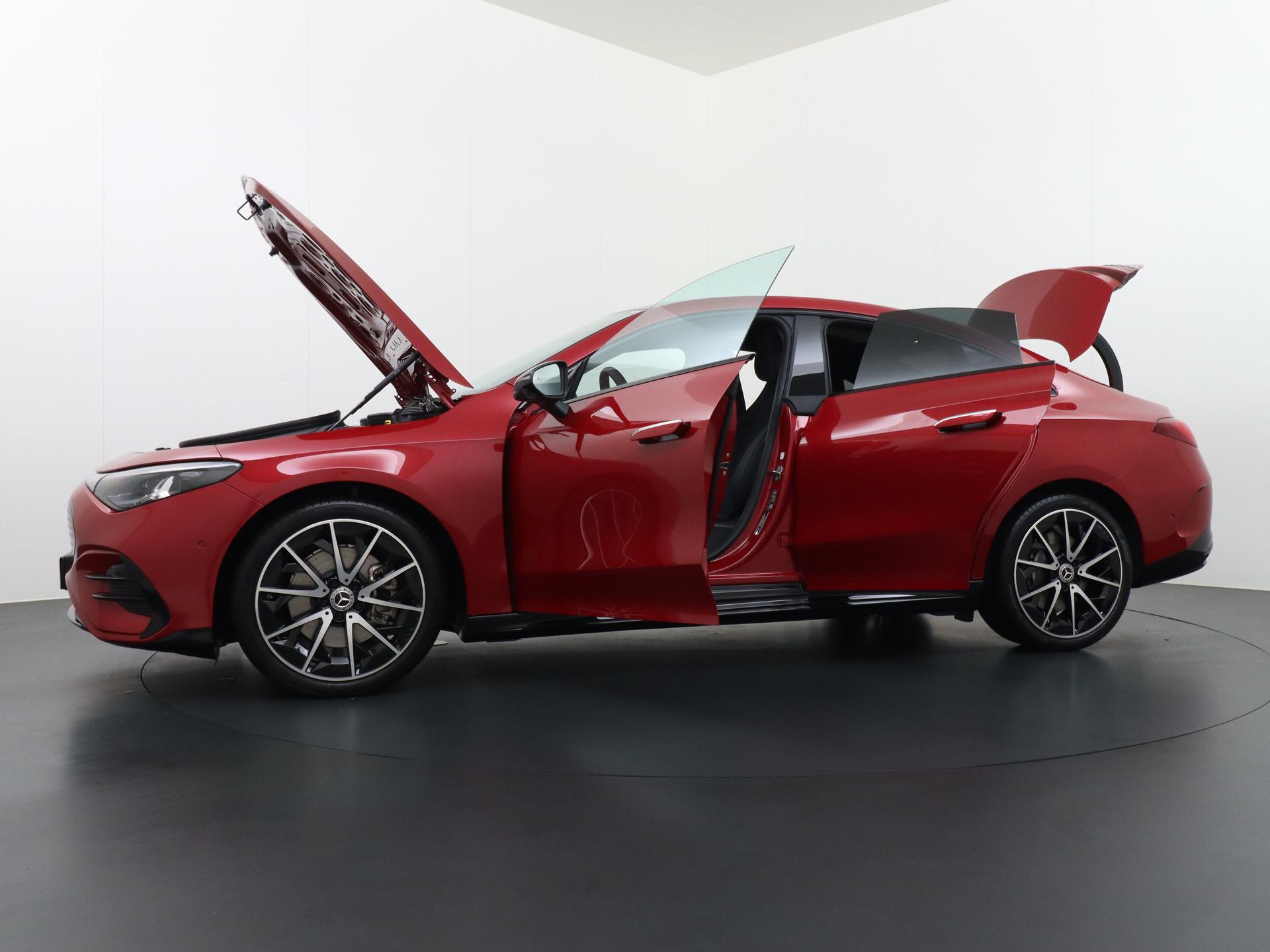 Mercedes-Benz CLA-Klasse 250+ Launch Edition 85 kWh Accu 10