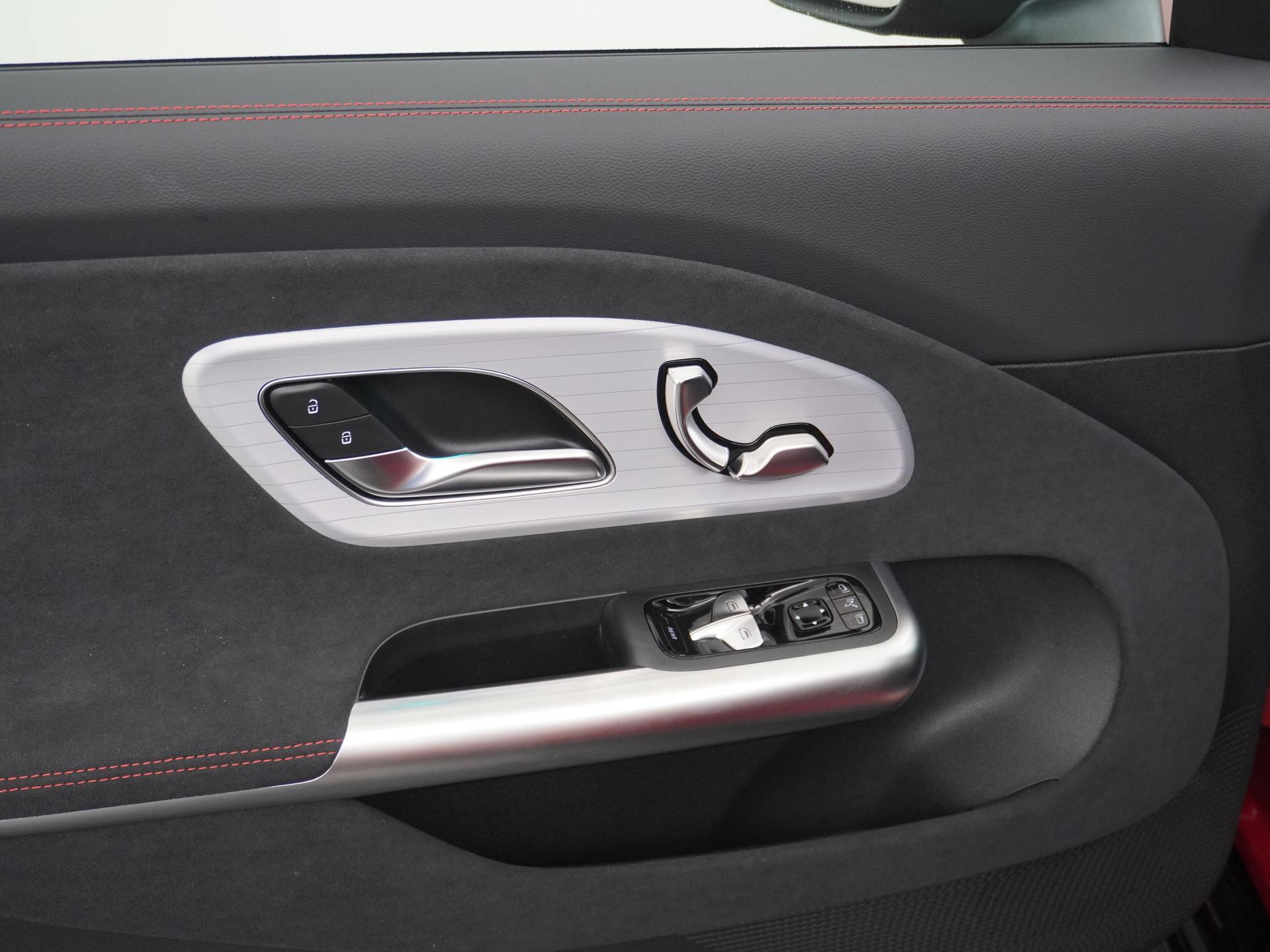 Mercedes-Benz CLA-Klasse 250+ Launch Edition 85 kWh Accu 18