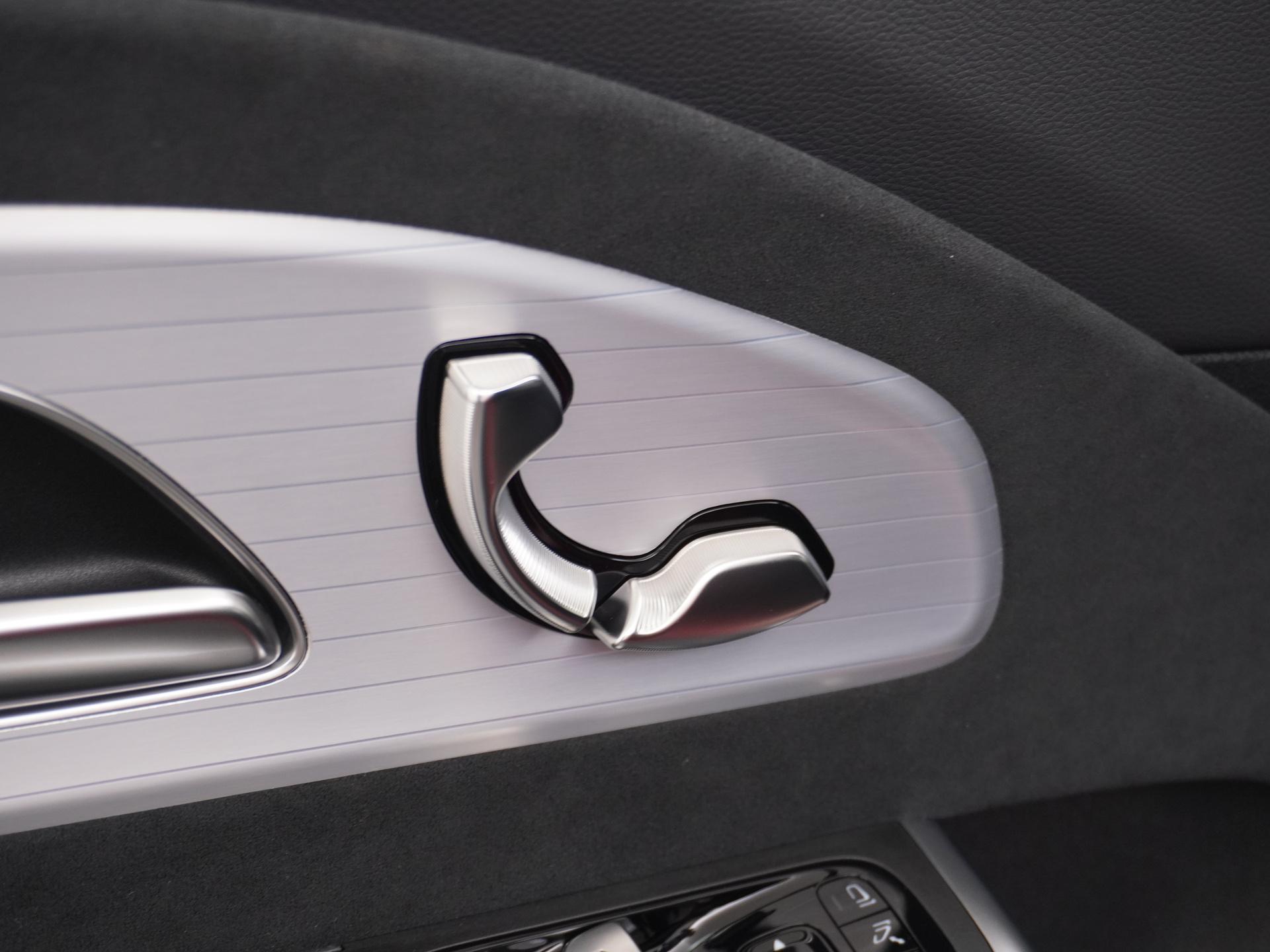 Mercedes-Benz CLA-Klasse 250+ Launch Edition 85 kWh Accu 21