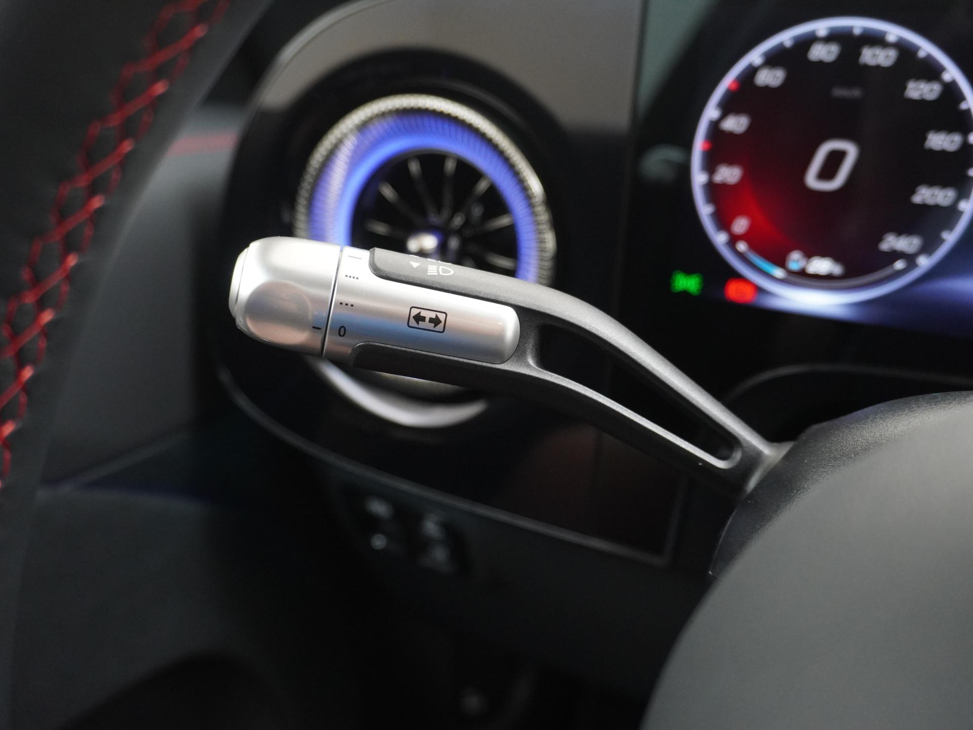 Mercedes-Benz CLA-Klasse 250+ Launch Edition 85 kWh Accu 29