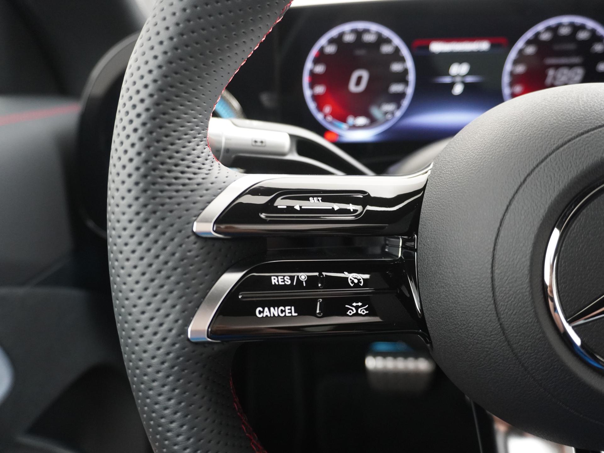 Mercedes-Benz CLA-Klasse 250+ Launch Edition 85 kWh Accu 31