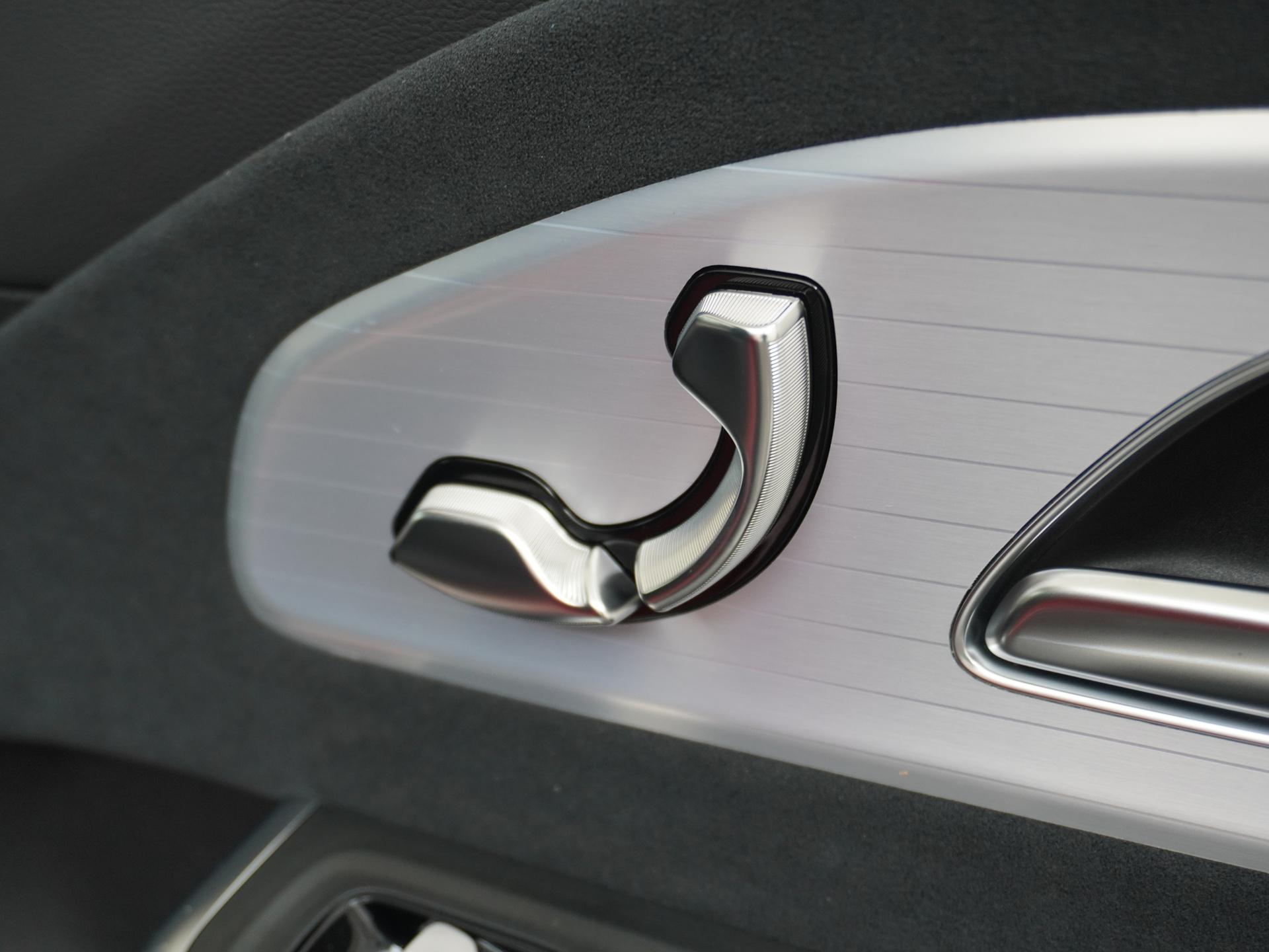 Mercedes-Benz CLA-Klasse 250+ Launch Edition 85 kWh Accu 44