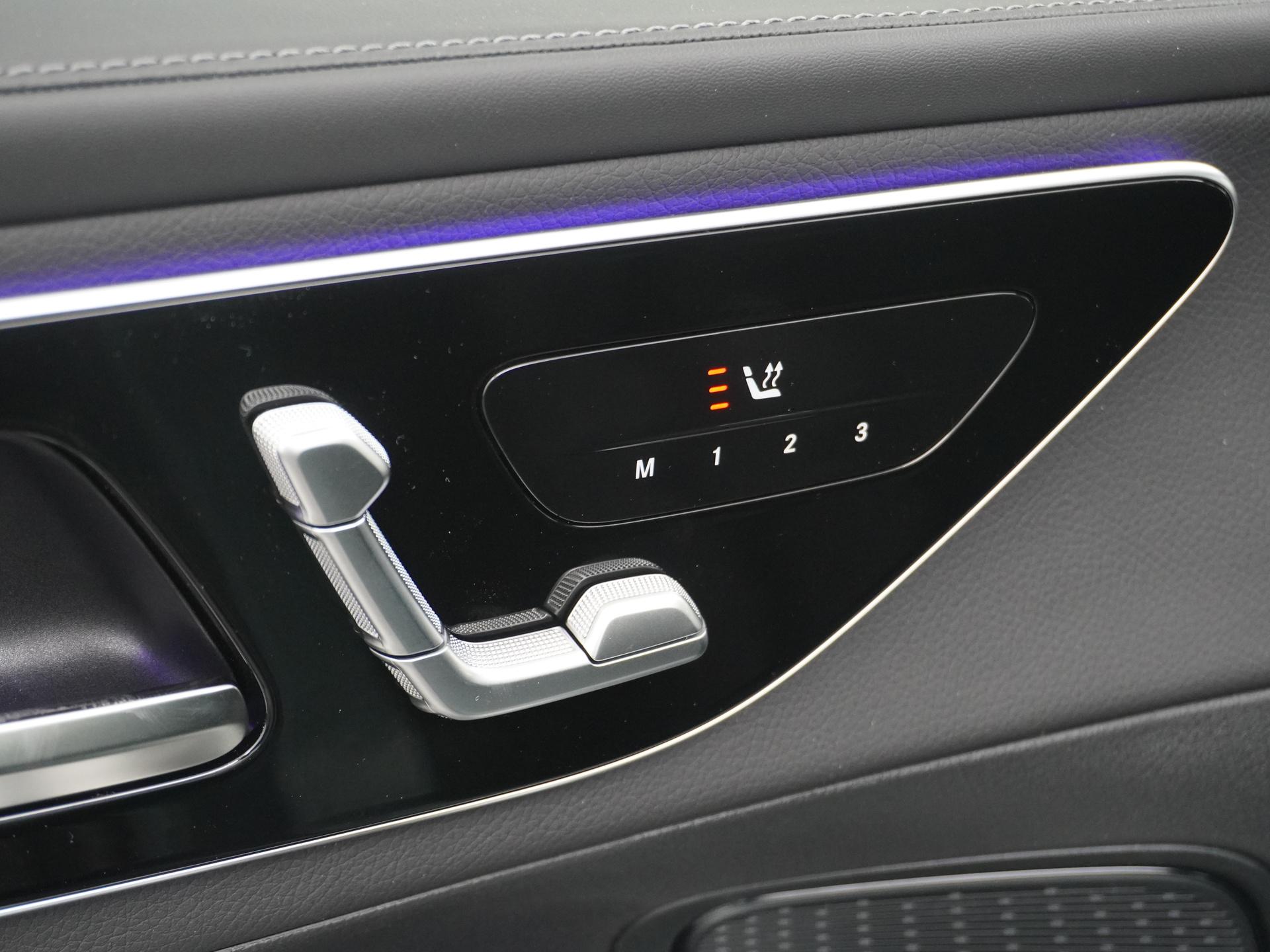 Mercedes-Benz GLC 300e 4MATIC Sport Edition 20