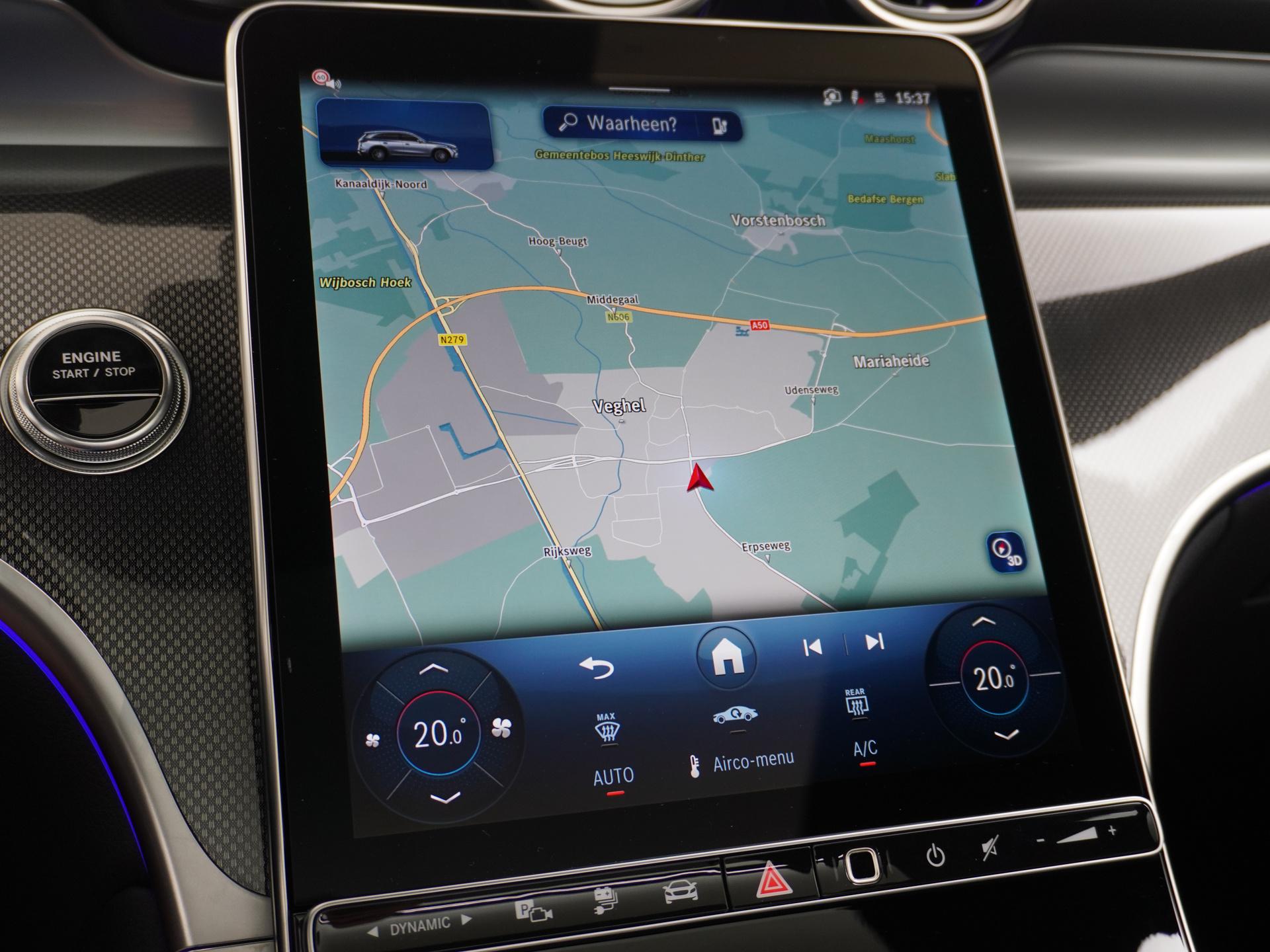 Mercedes-Benz GLC 300e 4MATIC Sport Edition 38