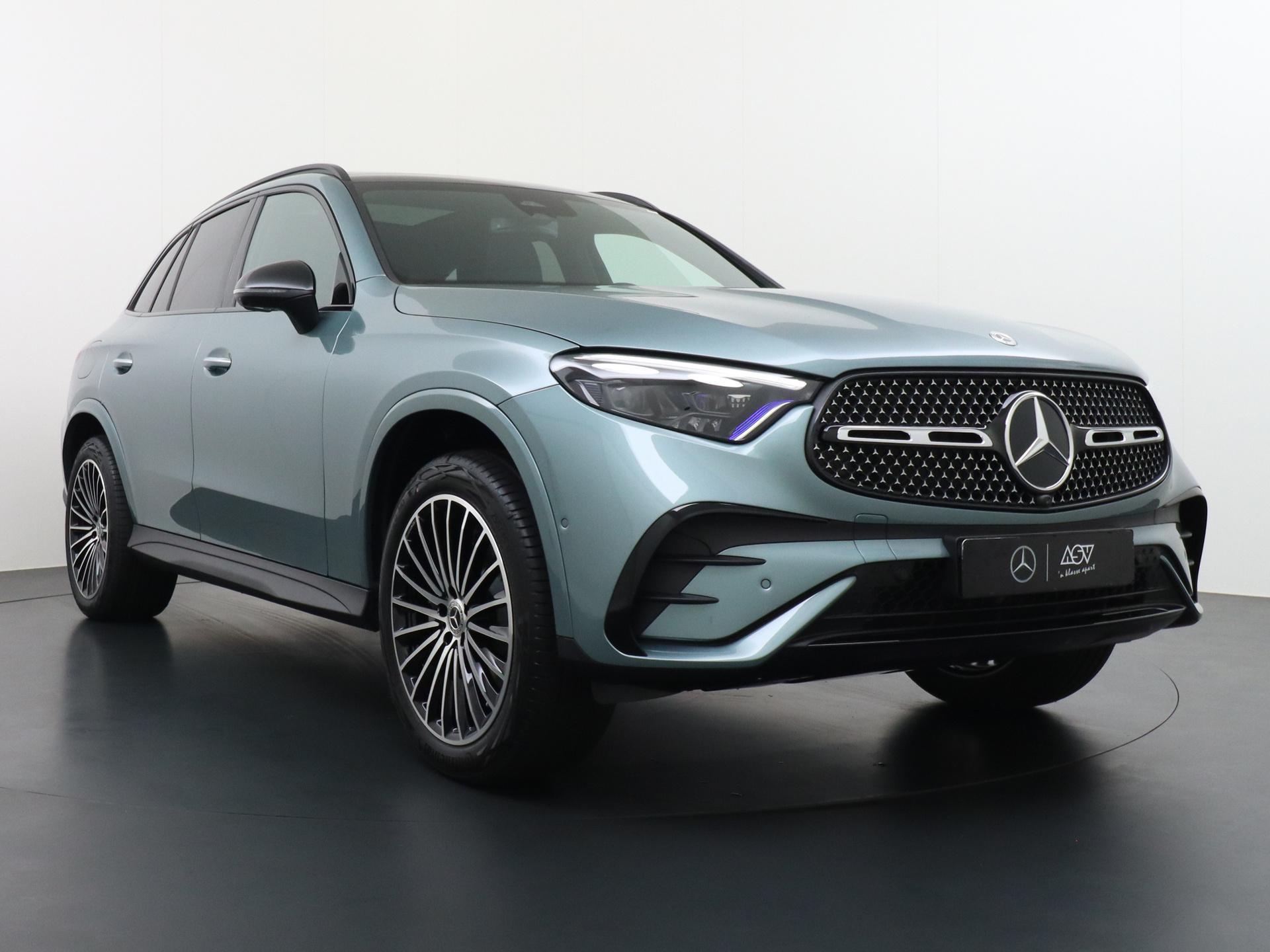 Mercedes-Benz GLC 300e 4MATIC Sport Edition 6