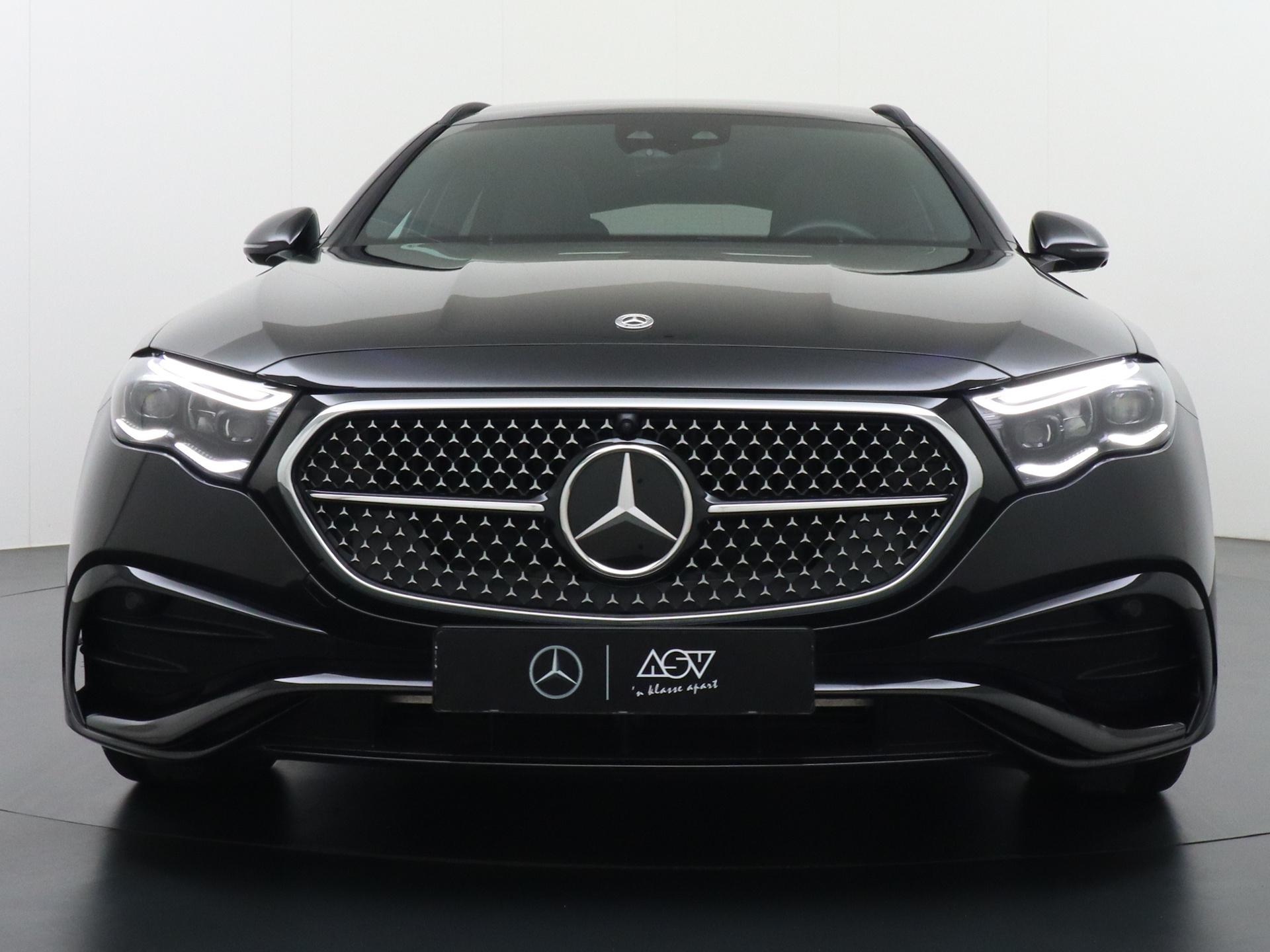 Mercedes-Benz E-Klasse Estate 300 e AMG Line 10