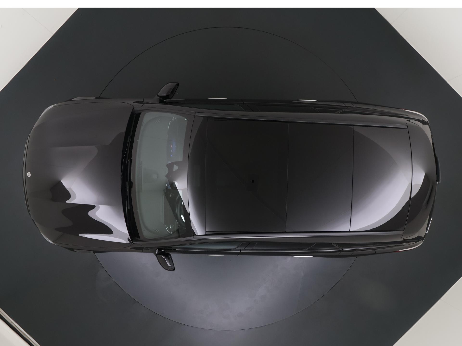 Mercedes-Benz E-Klasse Estate 300 e AMG Line 11