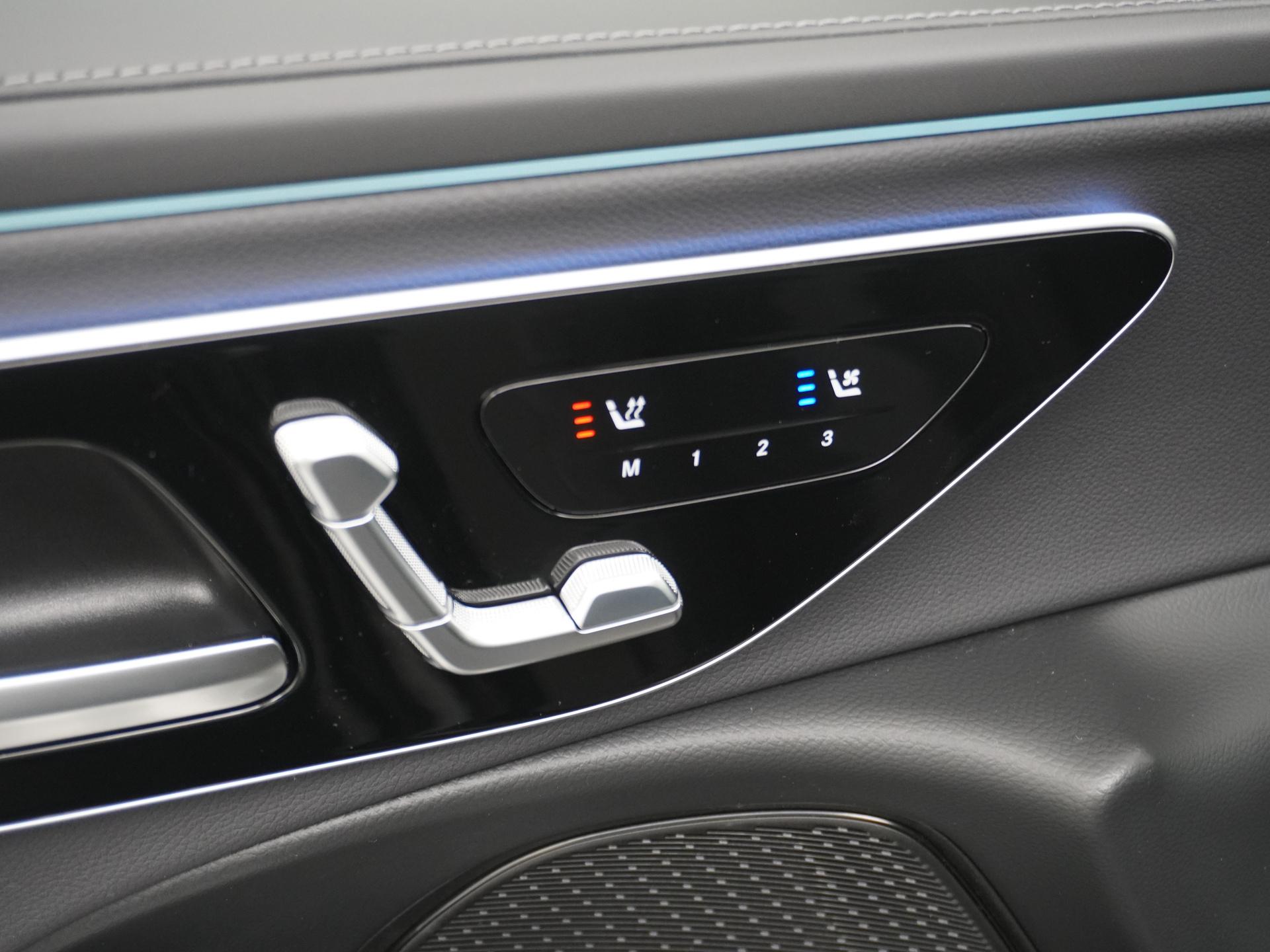 Mercedes-Benz E-Klasse Estate 300 e AMG Line 23