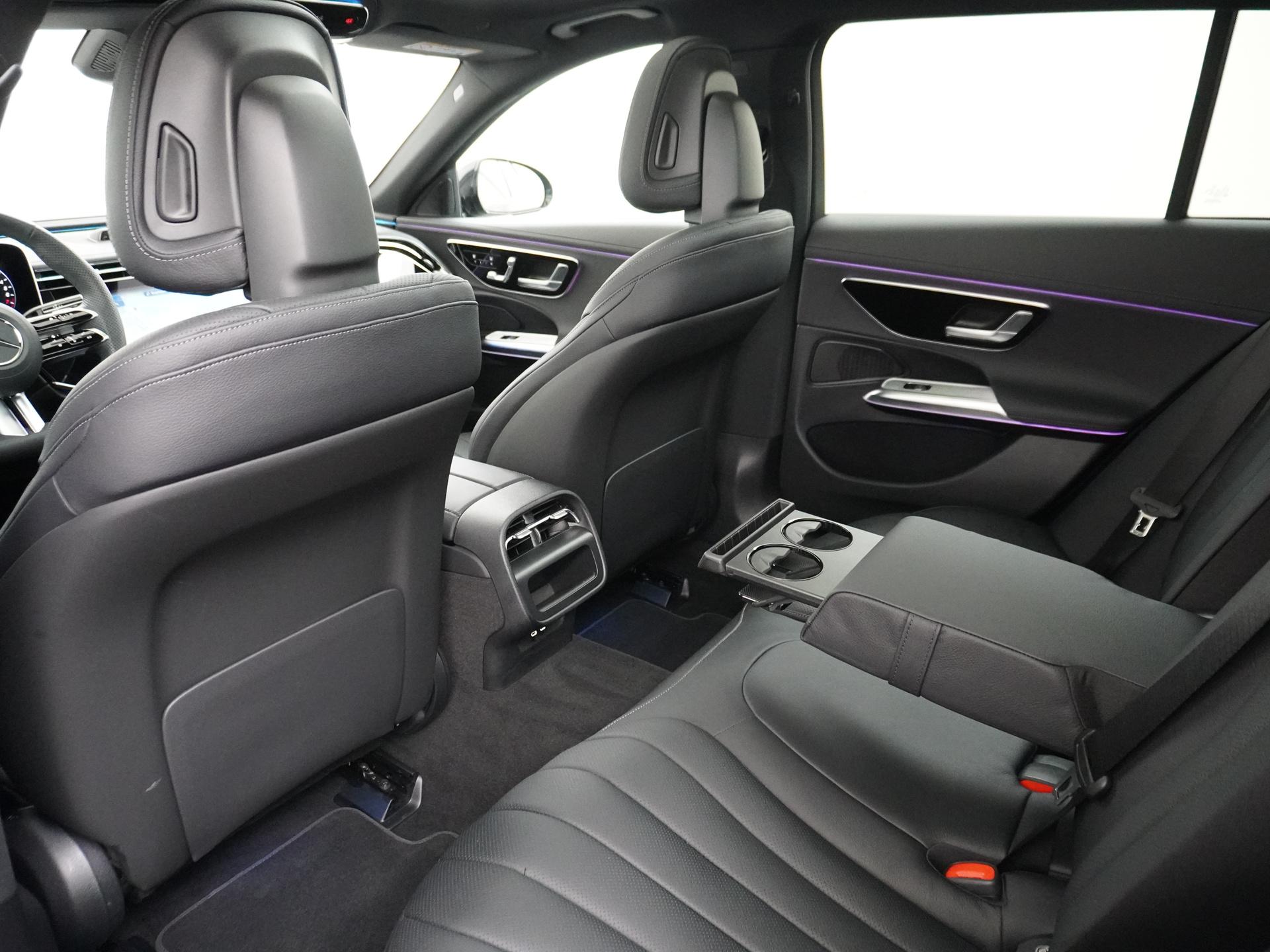 Mercedes-Benz E-Klasse Estate 300 e AMG Line 24