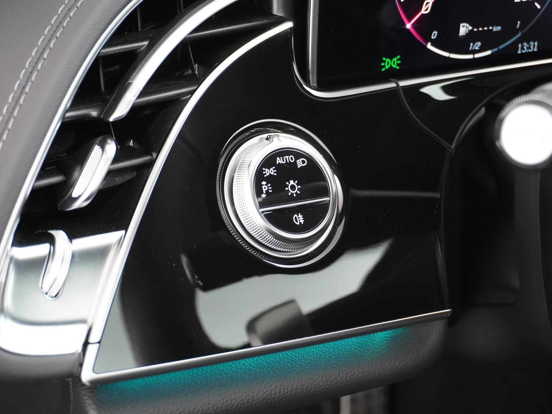 Mercedes-Benz E-Klasse Estate 300 e AMG Line 30