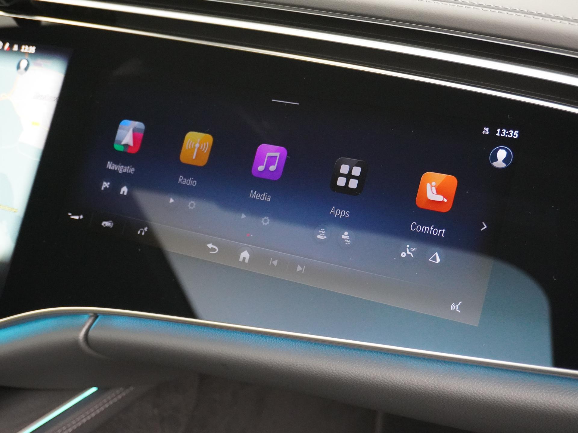 Mercedes-Benz E-Klasse Estate 300 e AMG Line 52