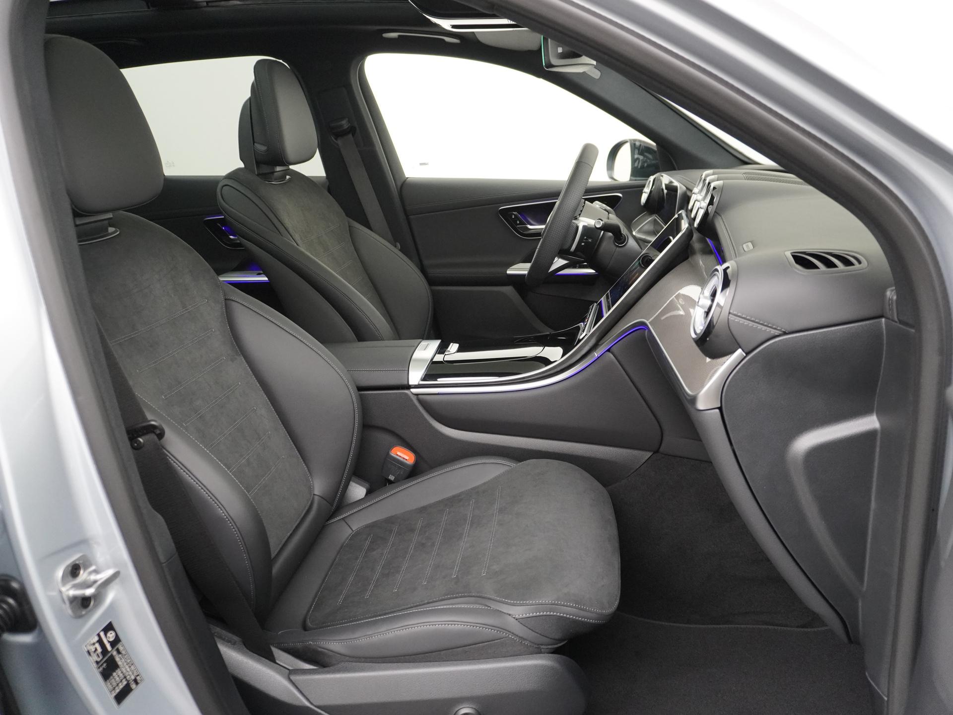 Mercedes-Benz GLC 300e 4MATIC Sport Edition 51