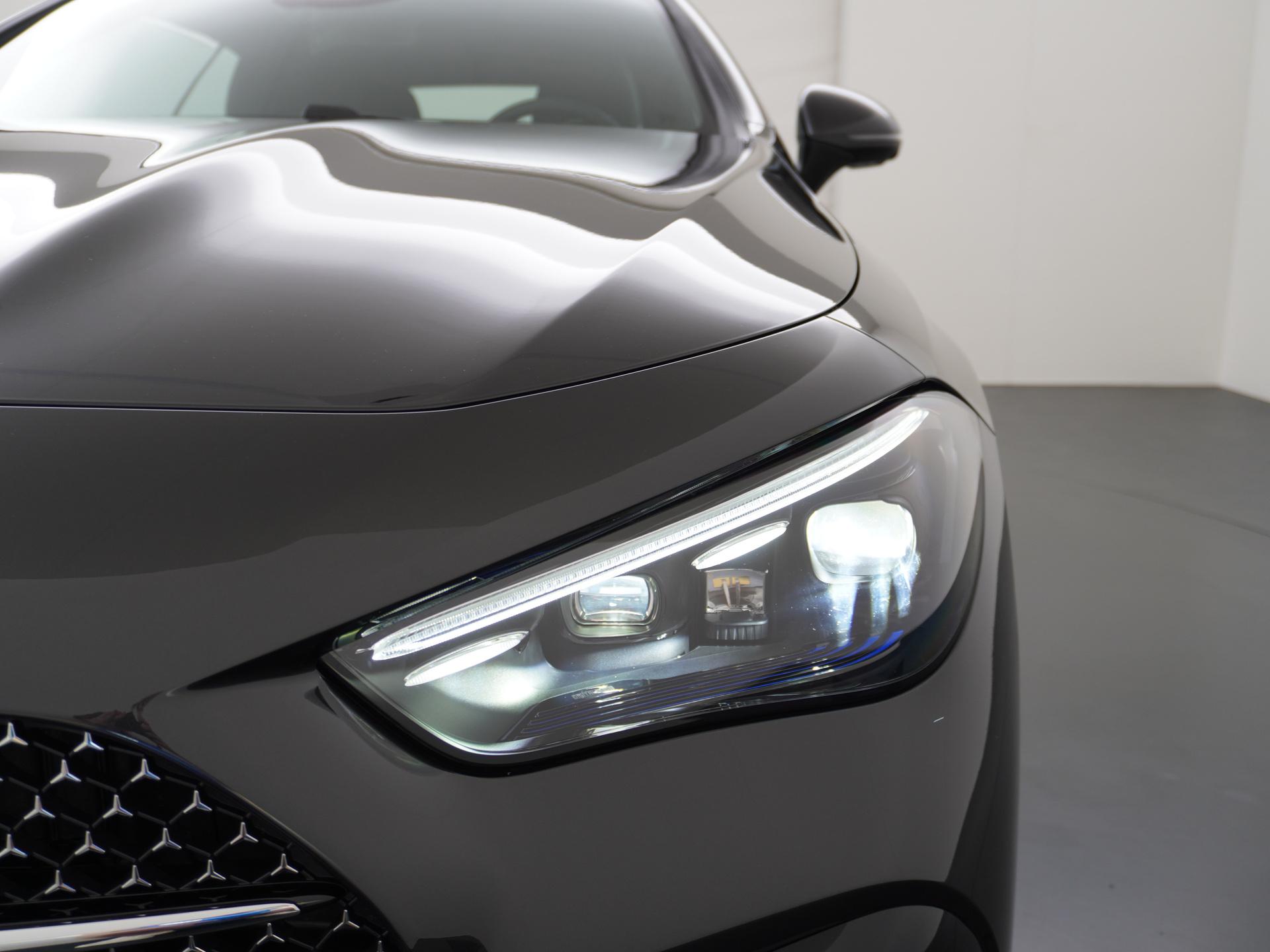 Mercedes-Benz CLE Cabriolet 180 AMG Line 15