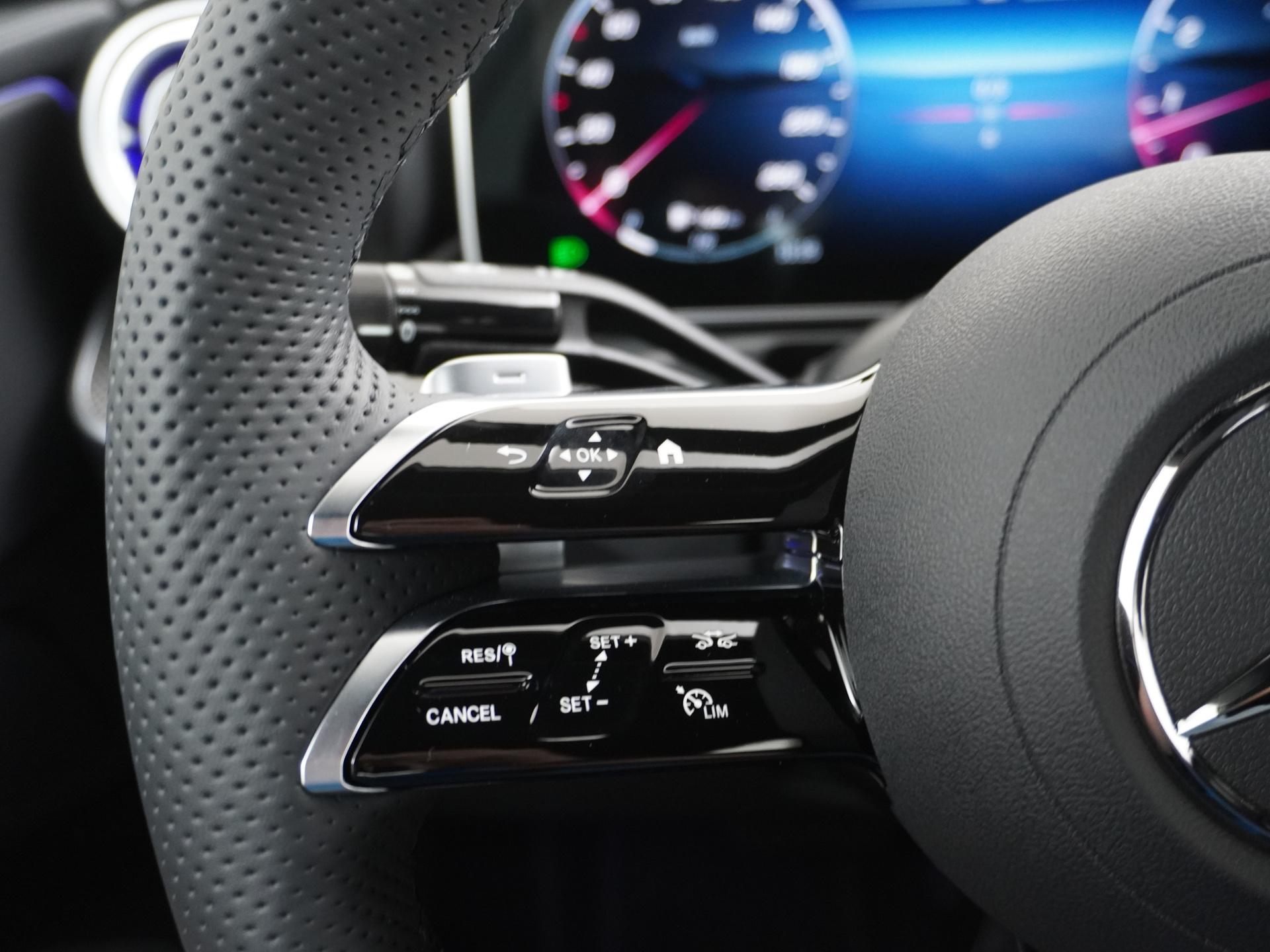 Mercedes-Benz CLE Cabriolet 180 AMG Line 27