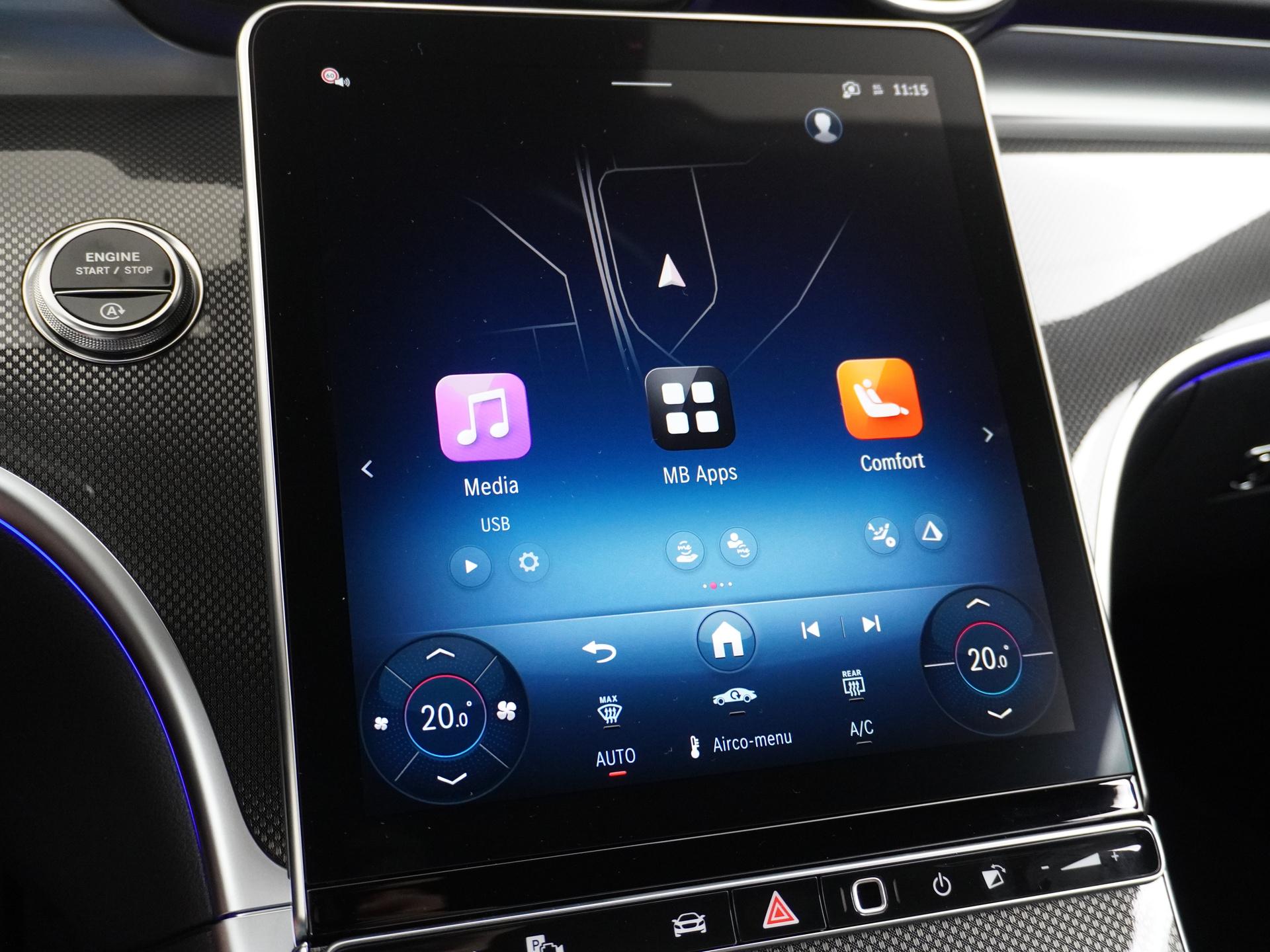 Mercedes-Benz CLE Cabriolet 180 AMG Line 33