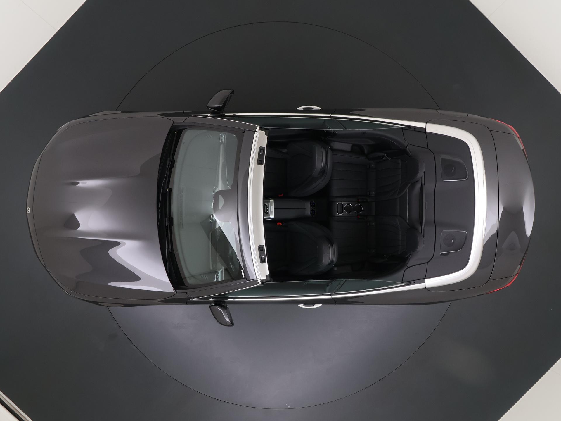 Mercedes-Benz CLE Cabriolet 180 AMG Line 9