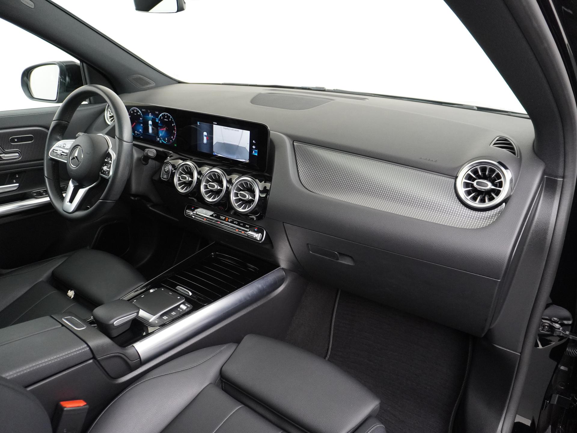 Mercedes-Benz GLA 200 Luxury Business Solution 10