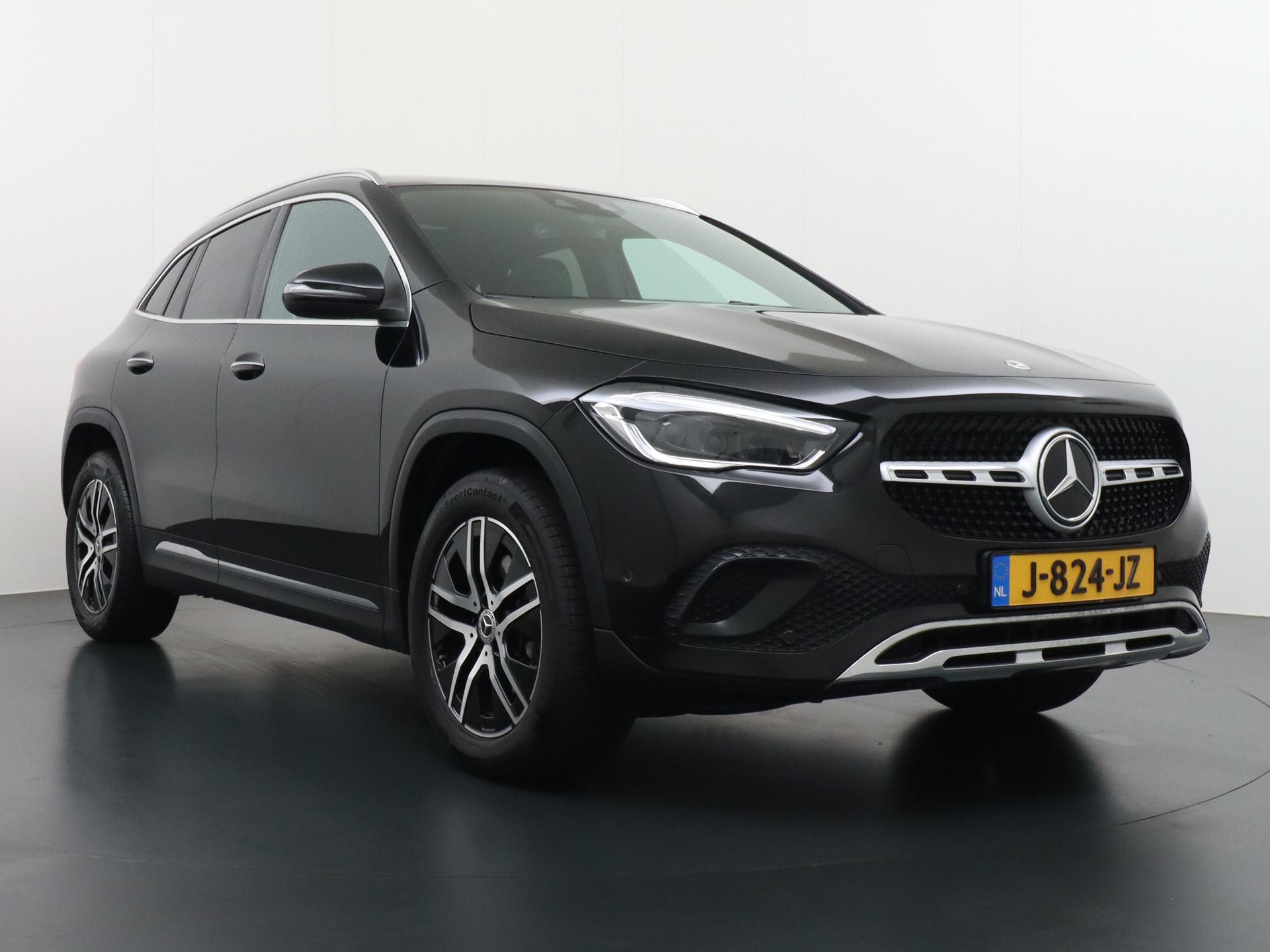 Mercedes-Benz GLA 200 Luxury Business Solution 11