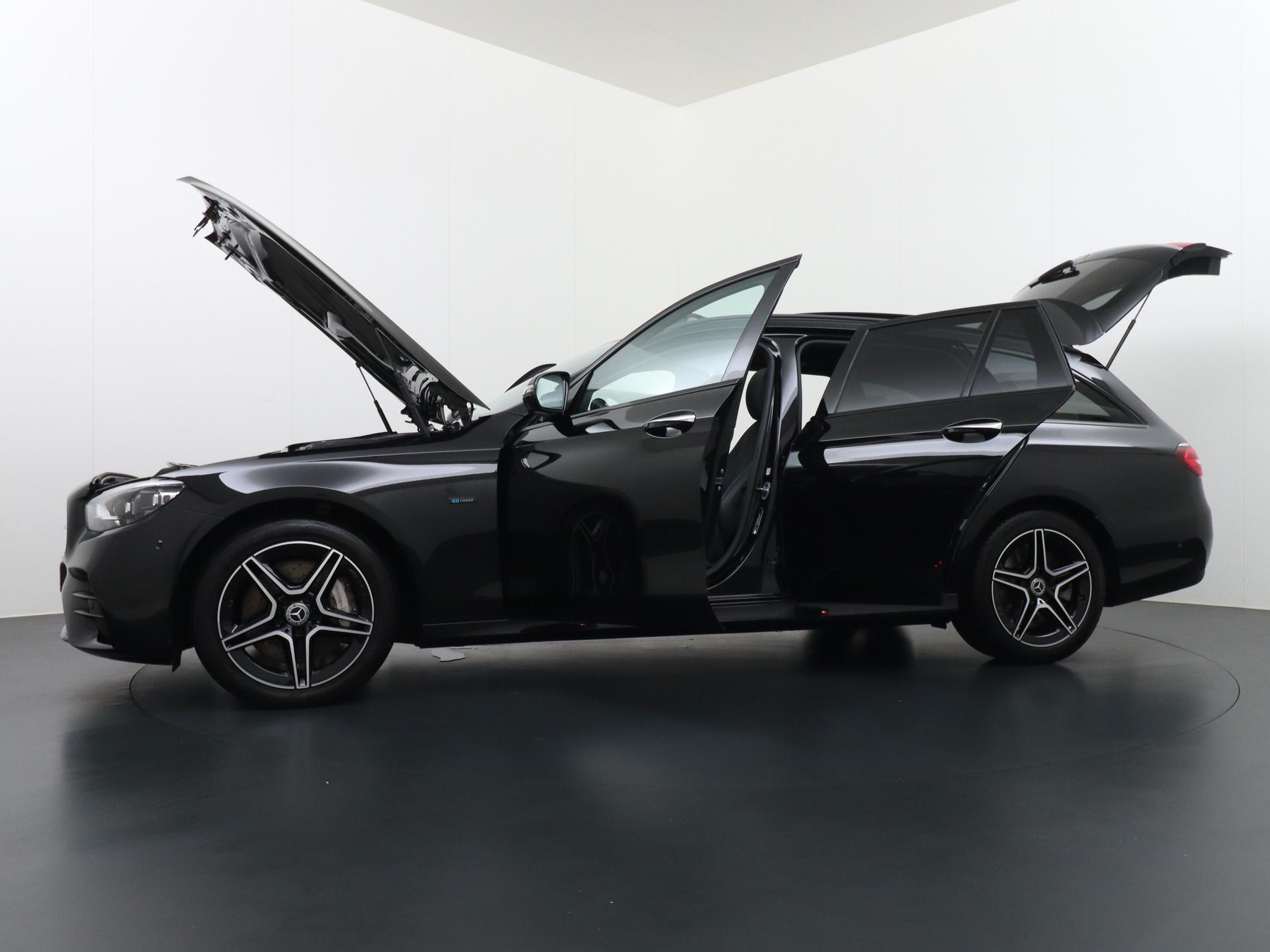 Mercedes-Benz E-Klasse Estate 300 de AMG-Line 10