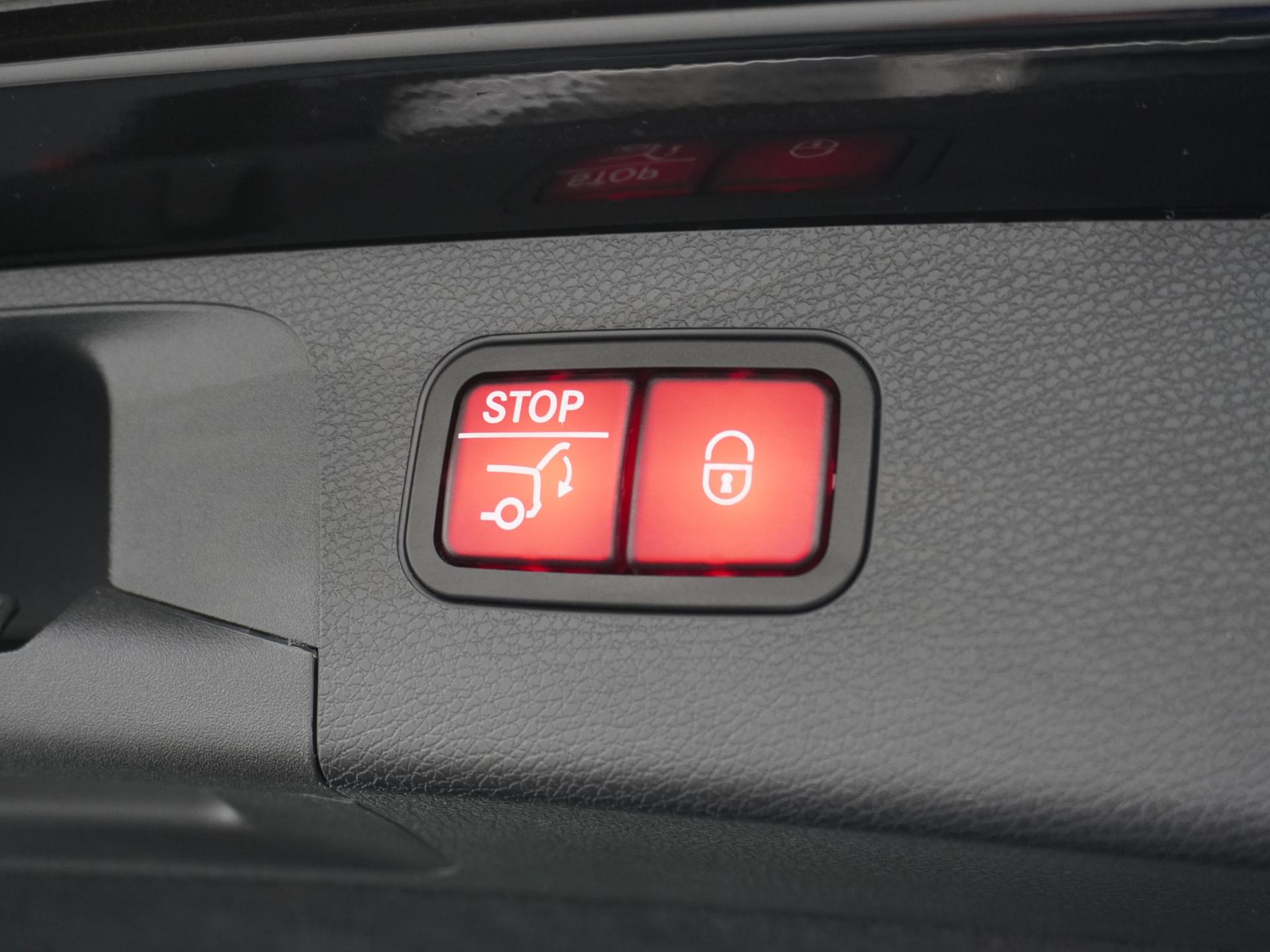 Mercedes-Benz E-Klasse Estate 300 de AMG-Line 15