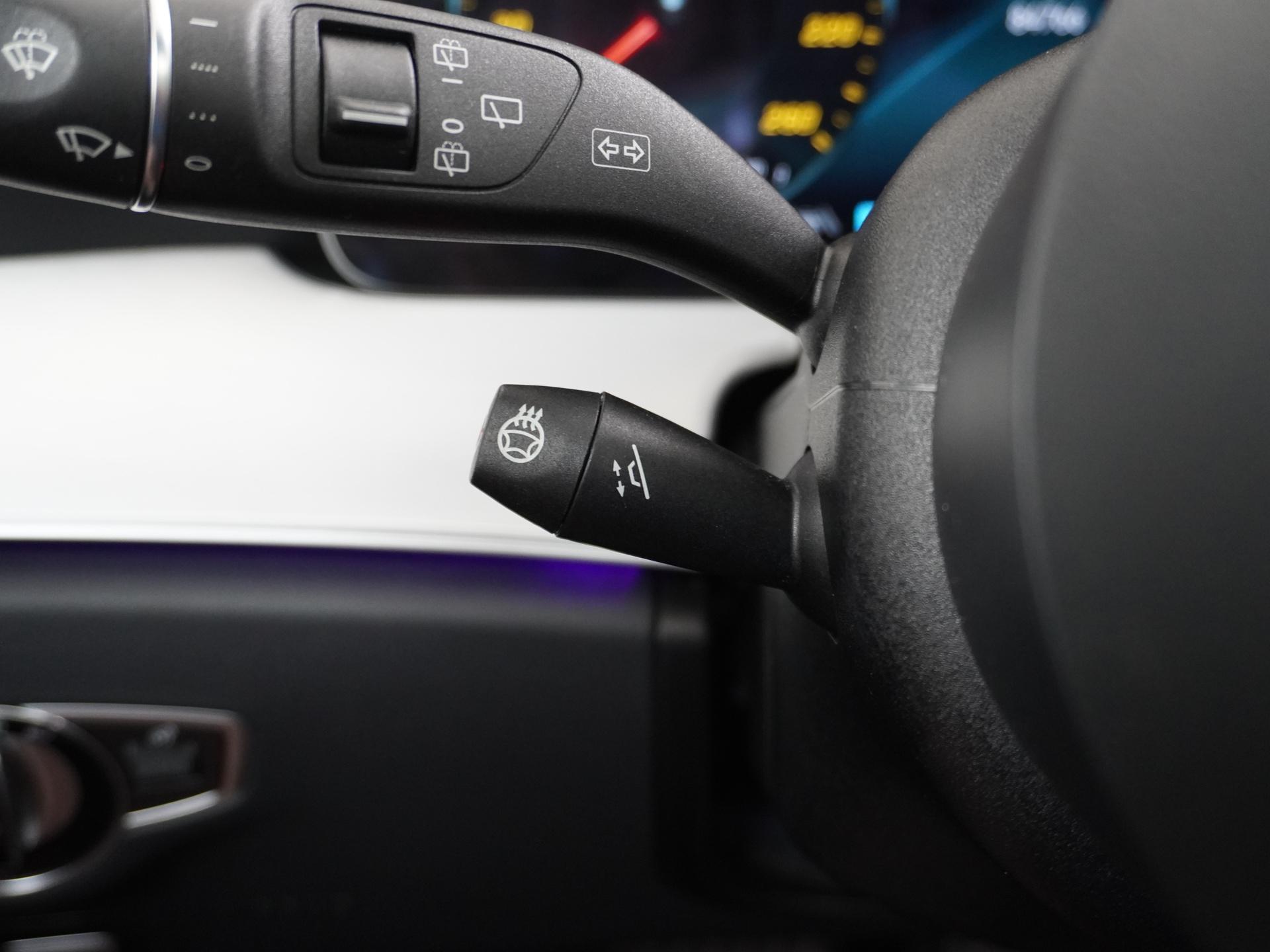 Mercedes-Benz E-Klasse Estate 300 de AMG-Line 33