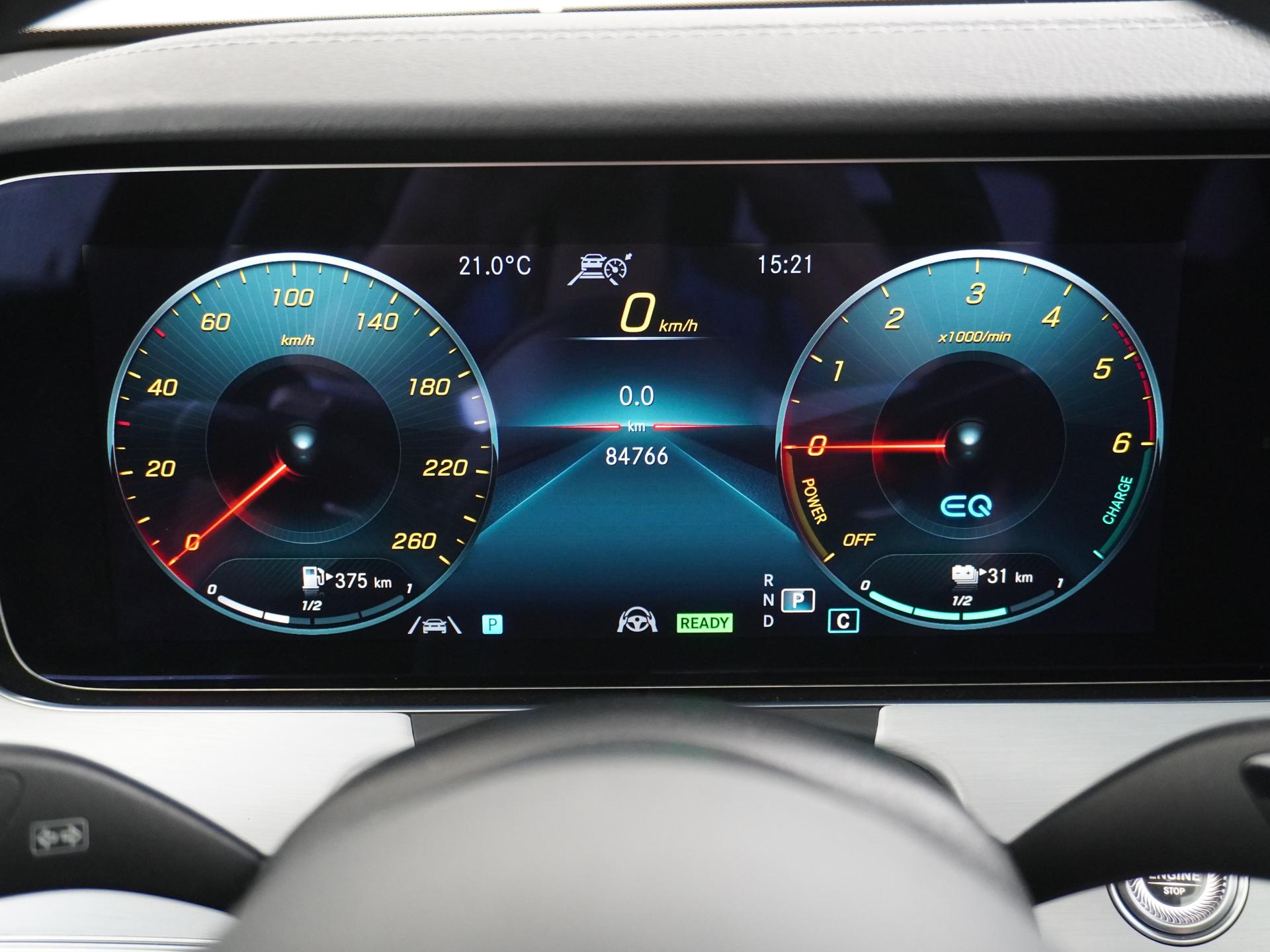 Mercedes-Benz E-Klasse Estate 300 de AMG-Line 37