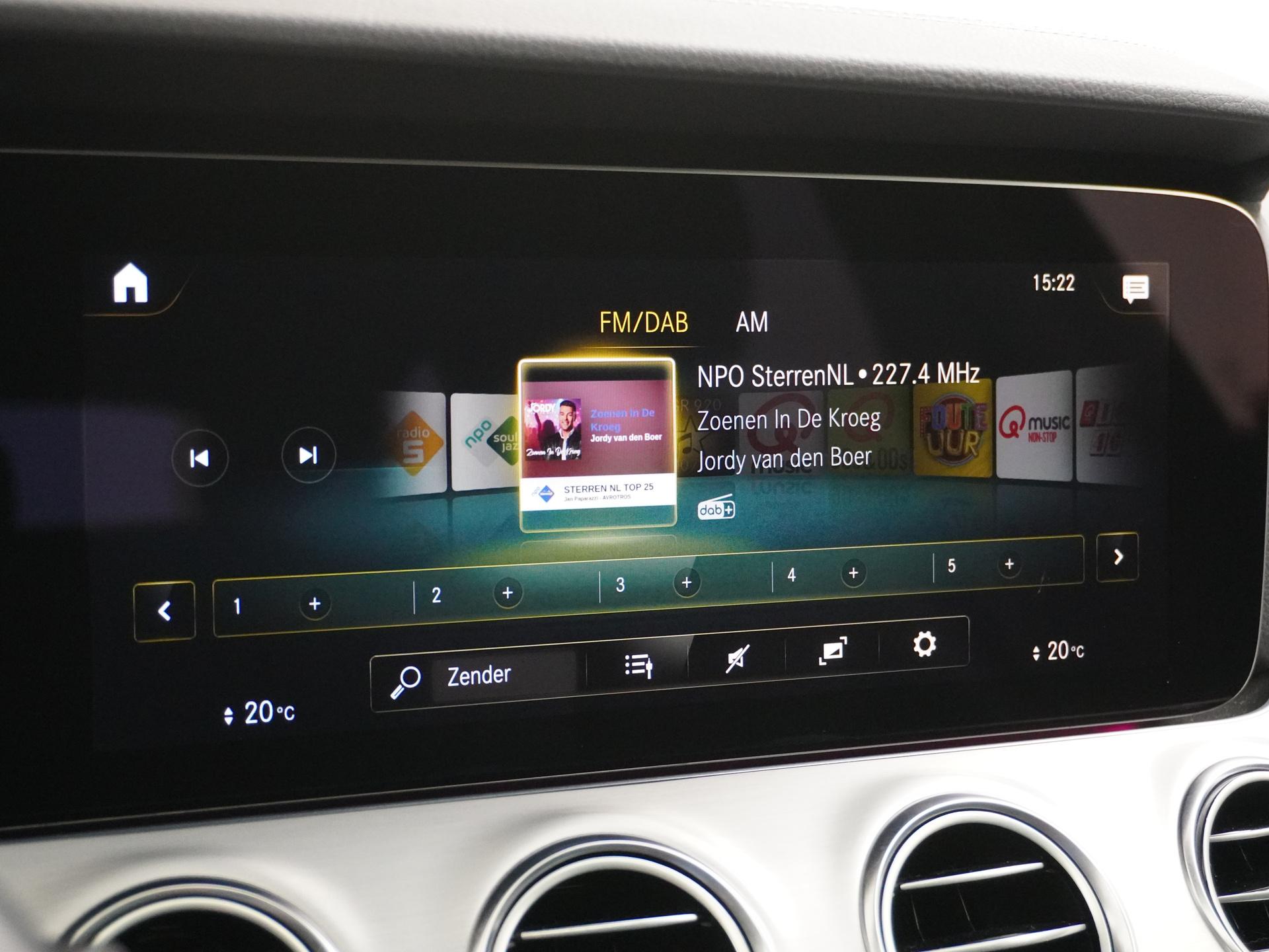 Mercedes-Benz E-Klasse Estate 300 de AMG-Line 44