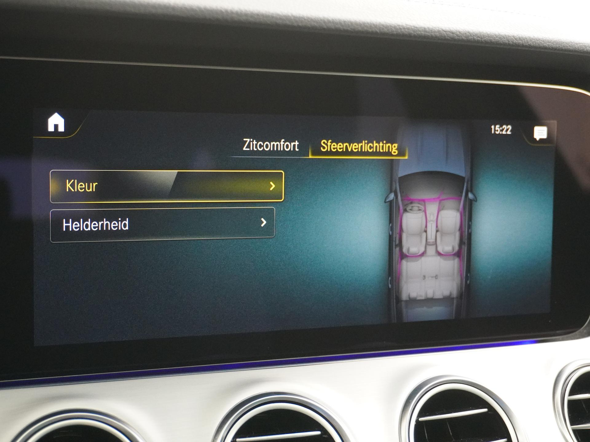 Mercedes-Benz E-Klasse Estate 300 de AMG-Line 46