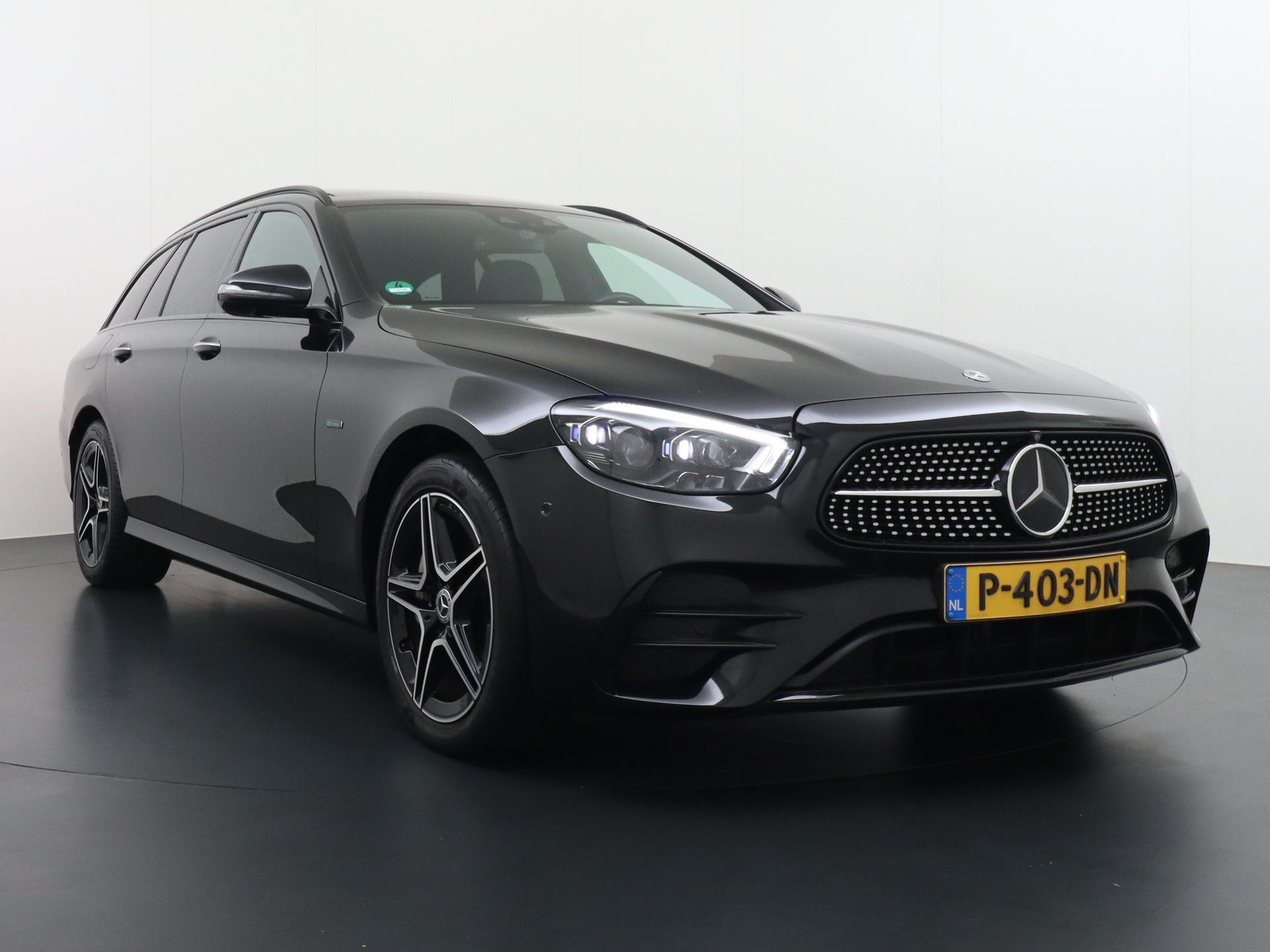 Mercedes-Benz E-Klasse Estate 300 de AMG-Line 6