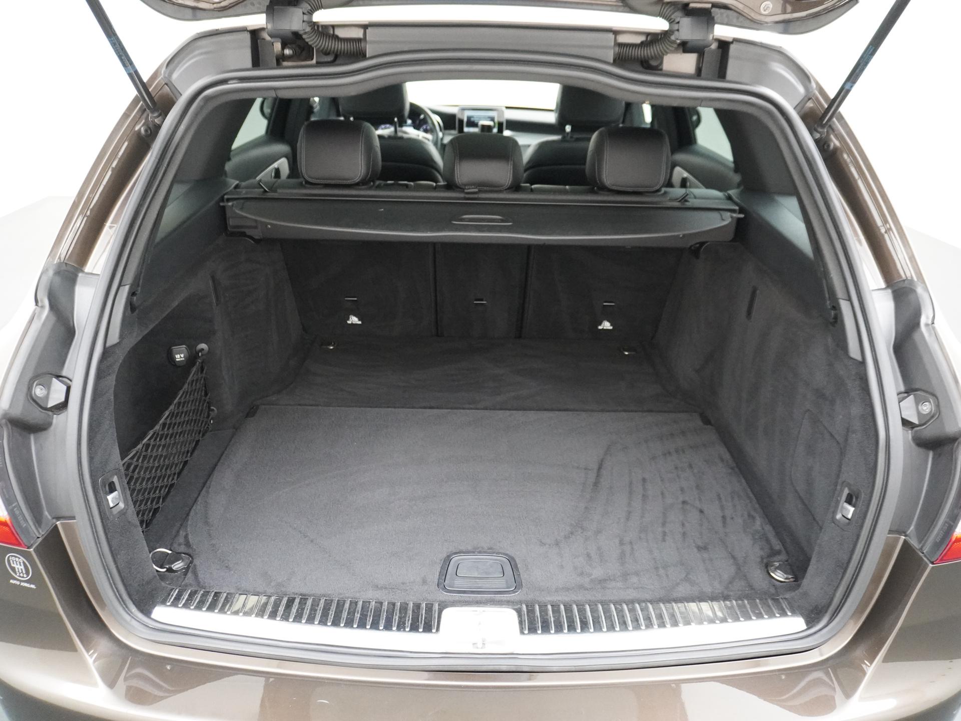 Mercedes-Benz C-Klasse Estate 250 13