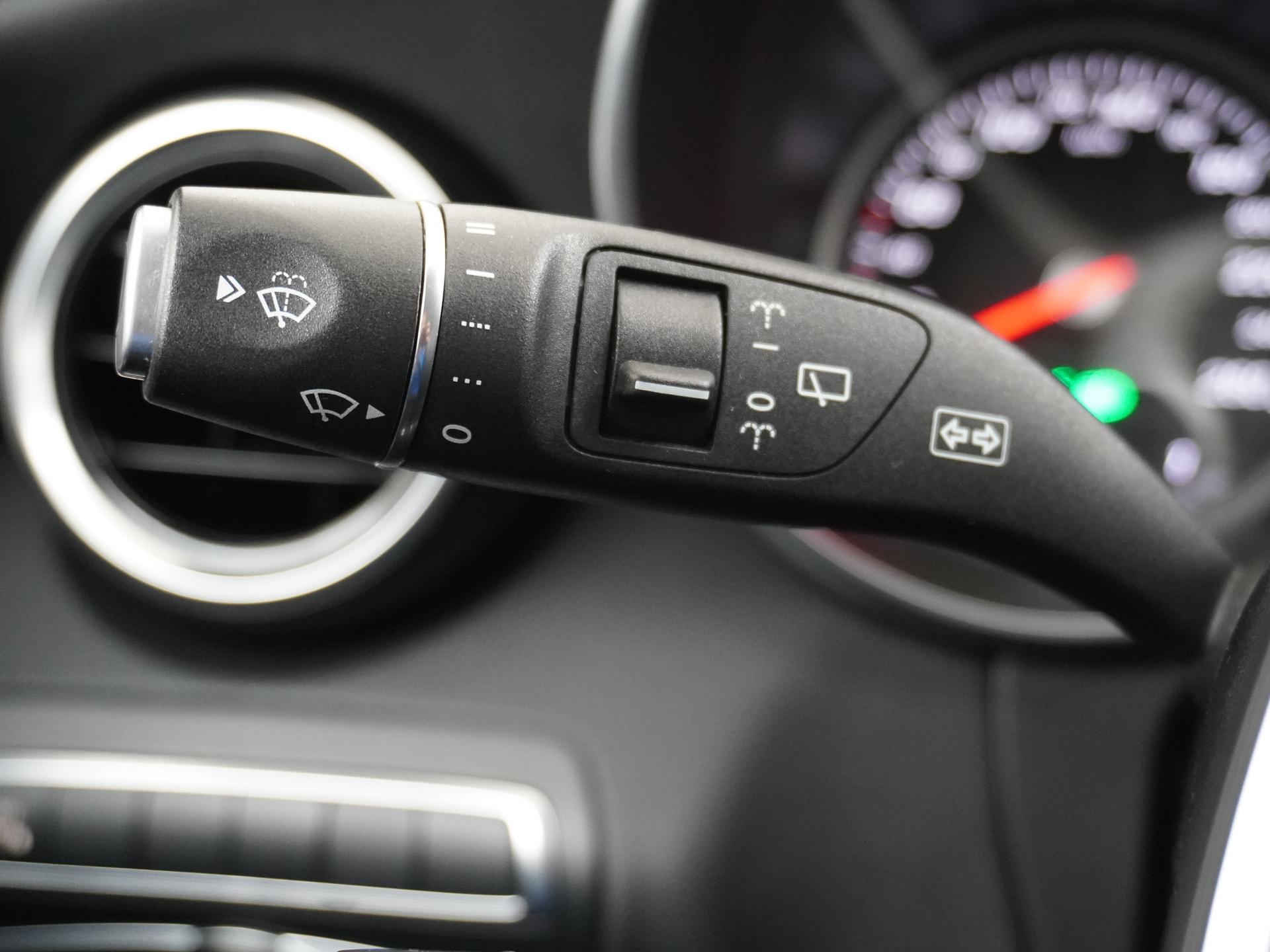 Mercedes-Benz C-Klasse Estate 350 e 25