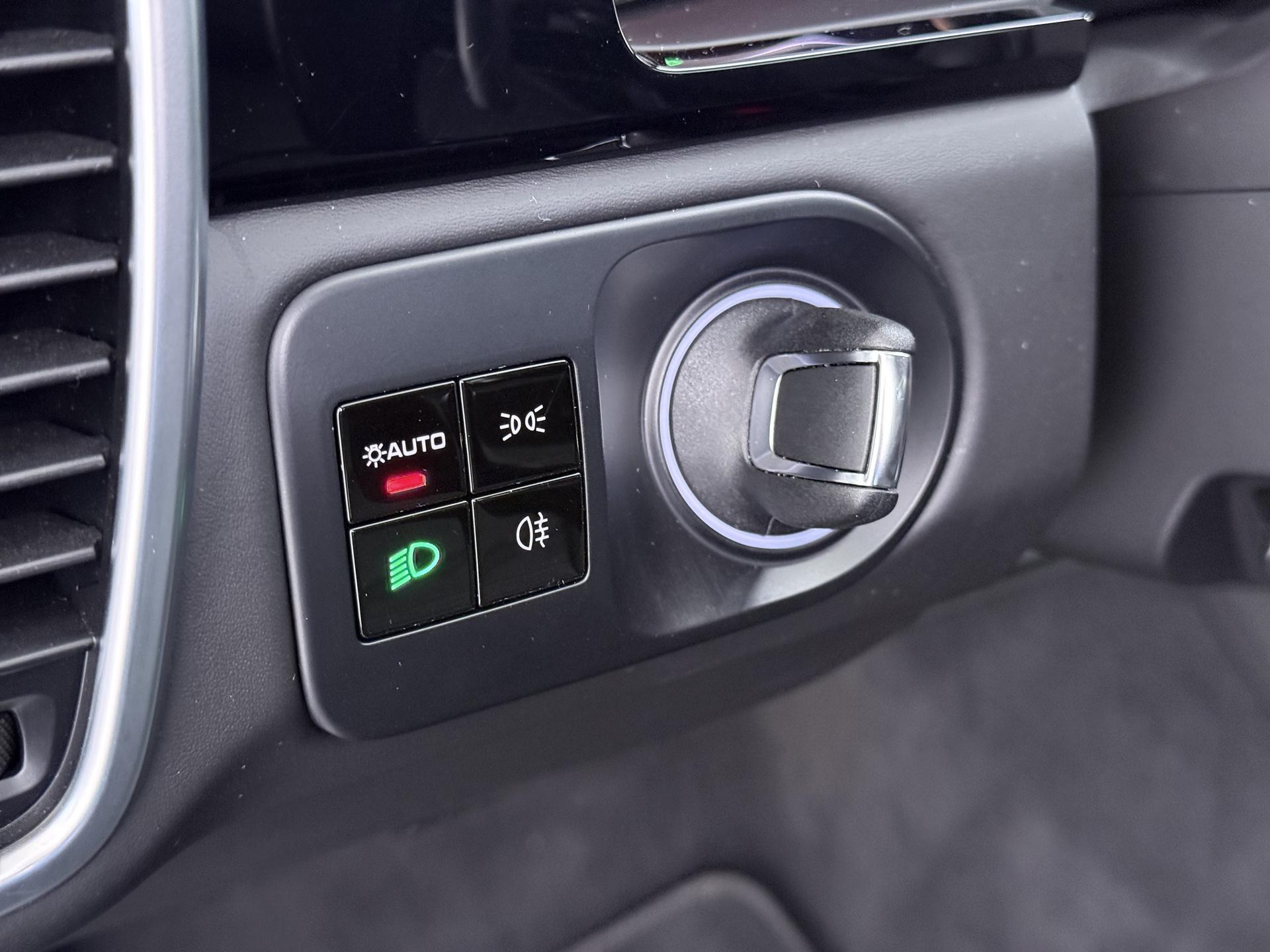 Porsche Cayenne Coupé 3.0 E-Hybrid 18