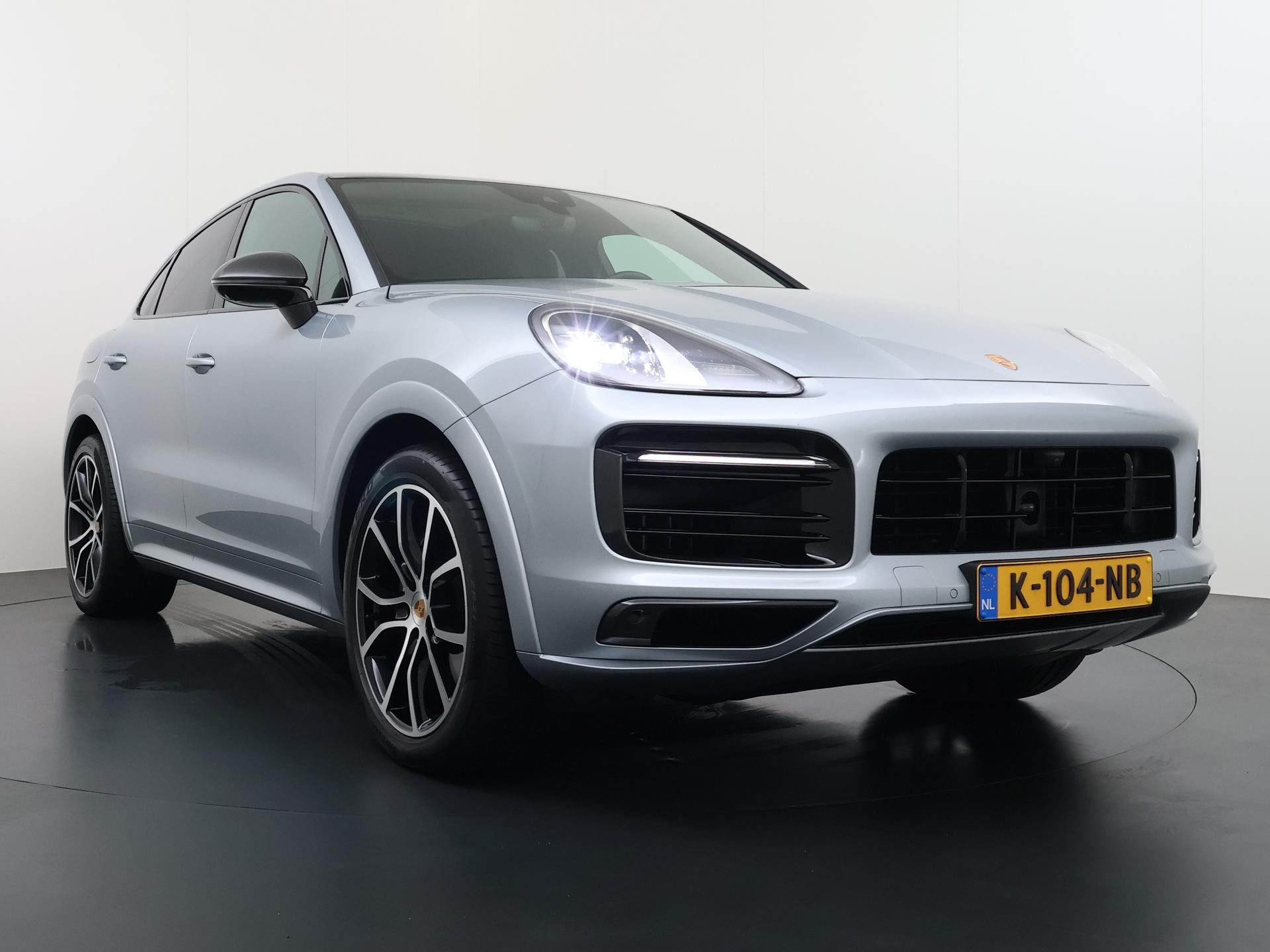 Porsche Cayenne Coupé 3.0 E-Hybrid 3