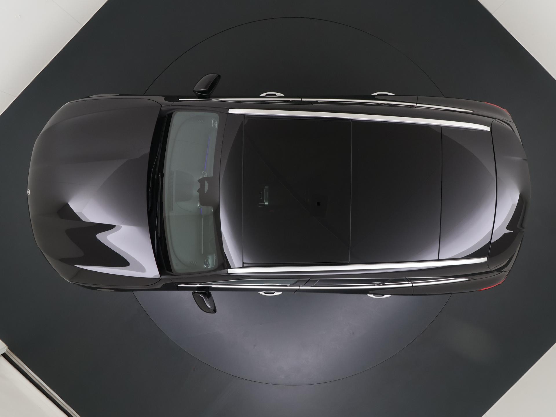 Mercedes-Benz GLC 300e 4MATIC Sport Edition 11