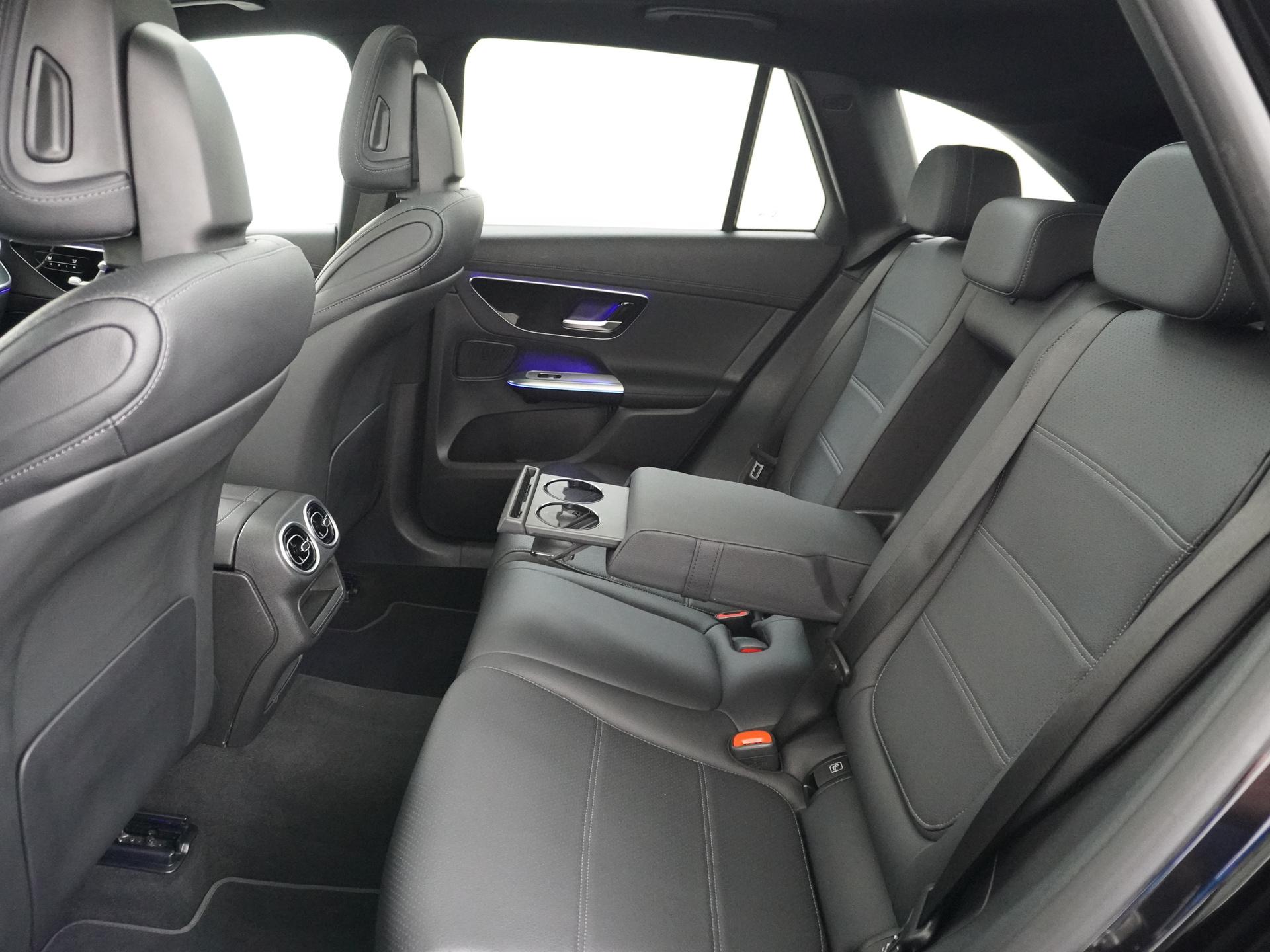 Mercedes-Benz GLC 300e 4MATIC Sport Edition 27