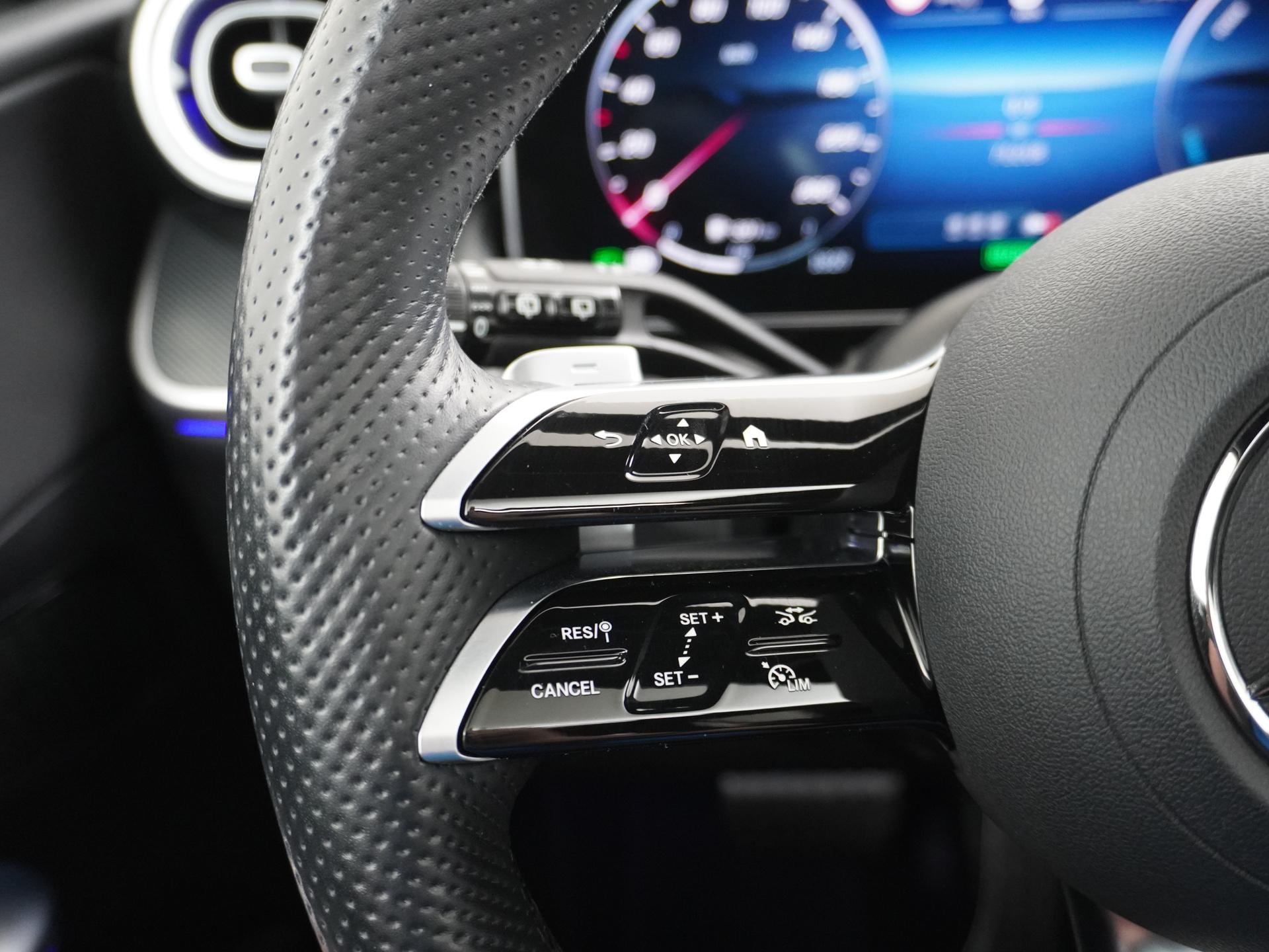 Mercedes-Benz GLC 300e 4MATIC Sport Edition 34