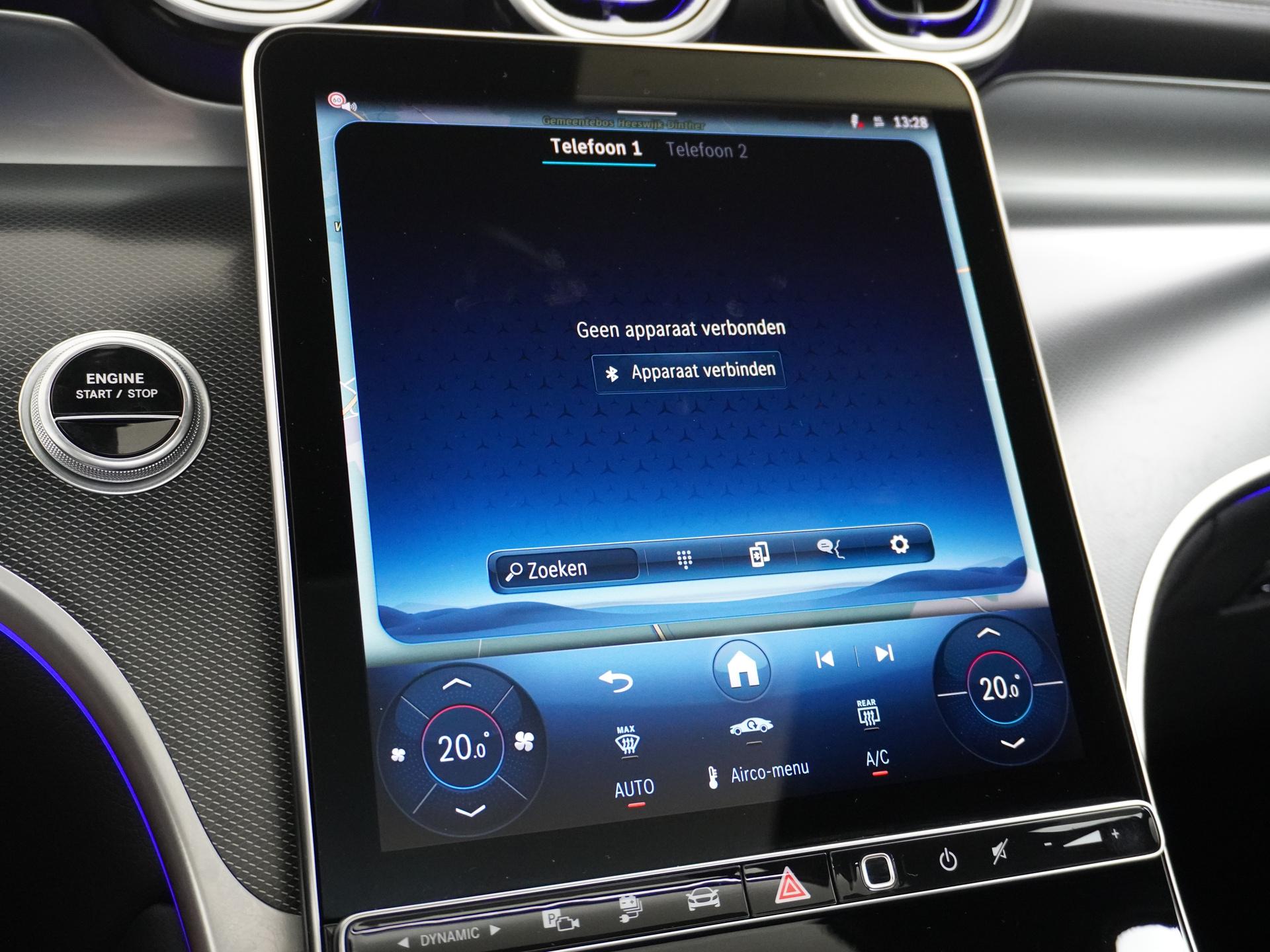 Mercedes-Benz GLC 300e 4MATIC Sport Edition 42