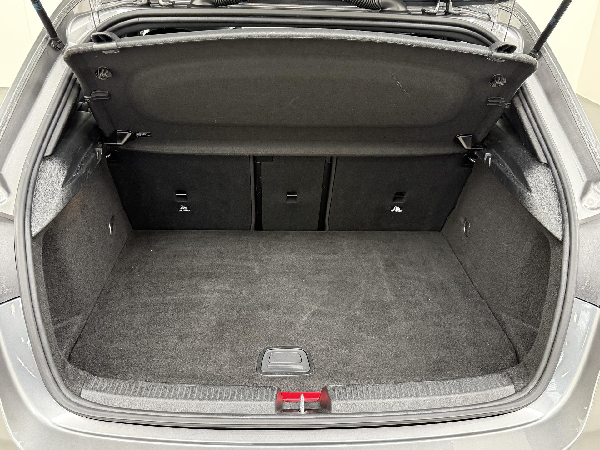 Mercedes-Benz A-Klasse 250 e AMG Business Solution Limited 13